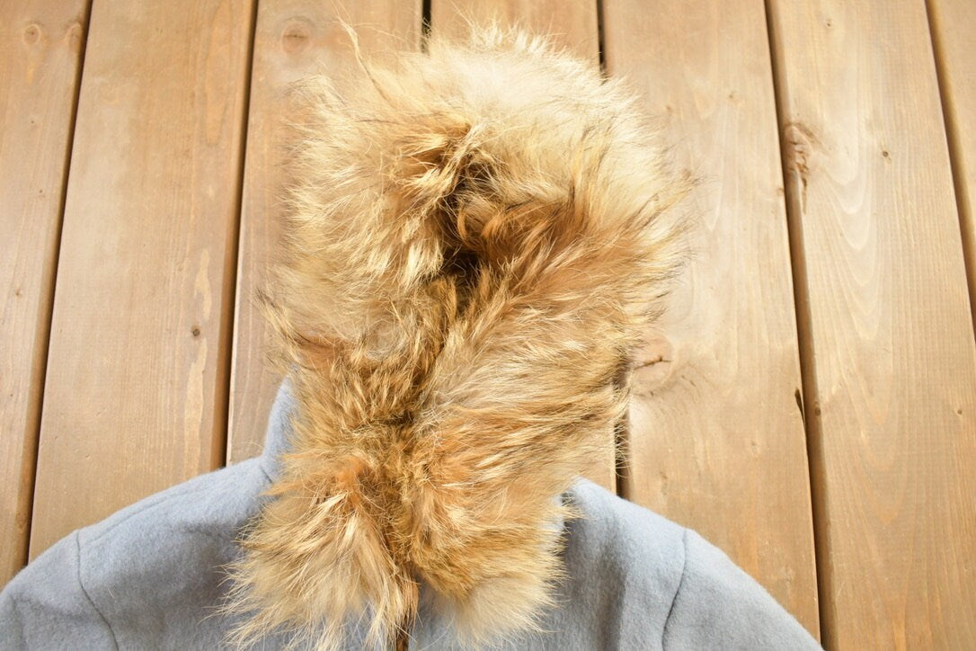 Vintage 1980s Inuvik Wool Jacket / Vintage Wool Coat / Fur Hood / Outdoor / Winter / Arctic Theme / Inuit Jacket