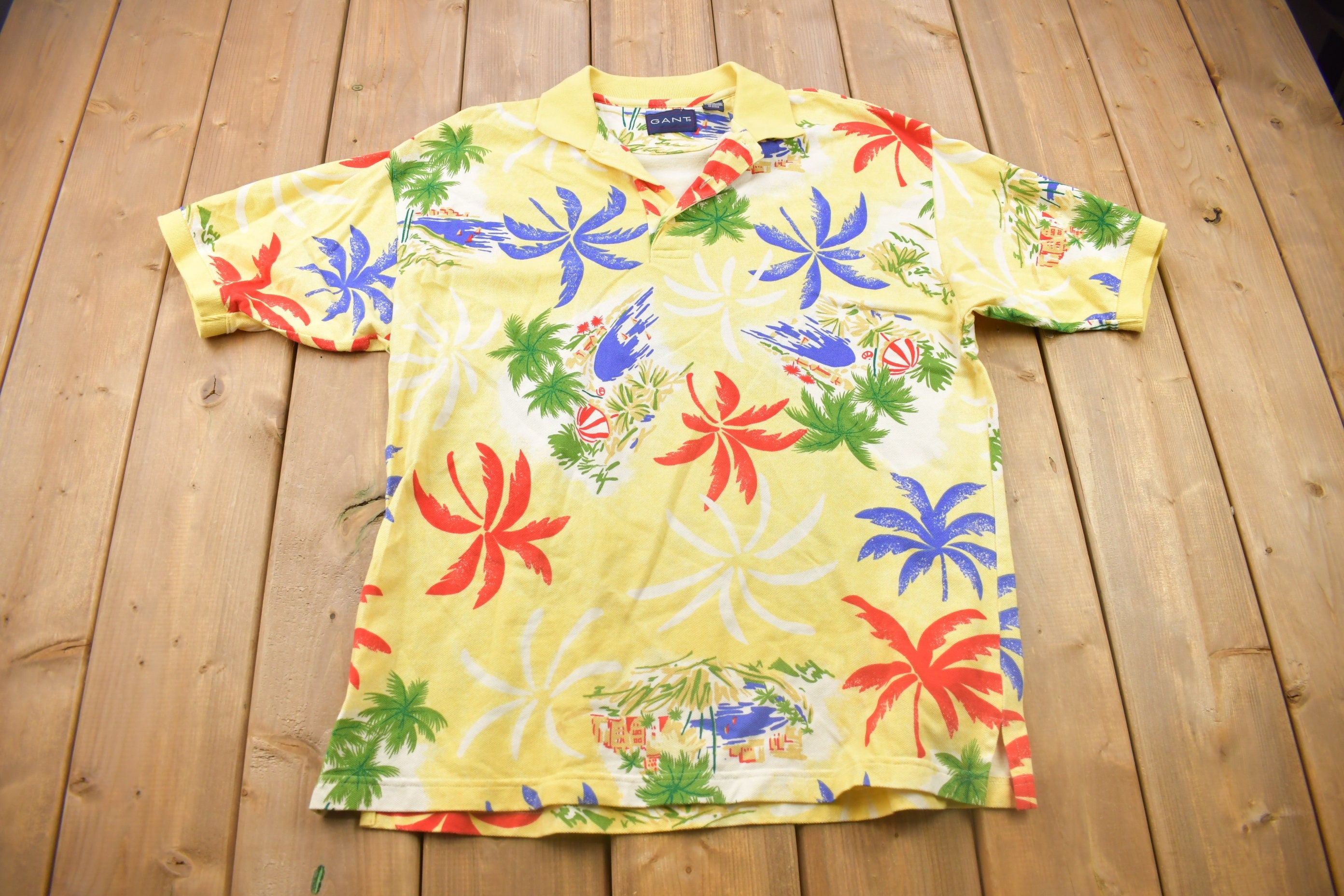 Vintage 1990s Gant Floral Collared Button Up Shirt