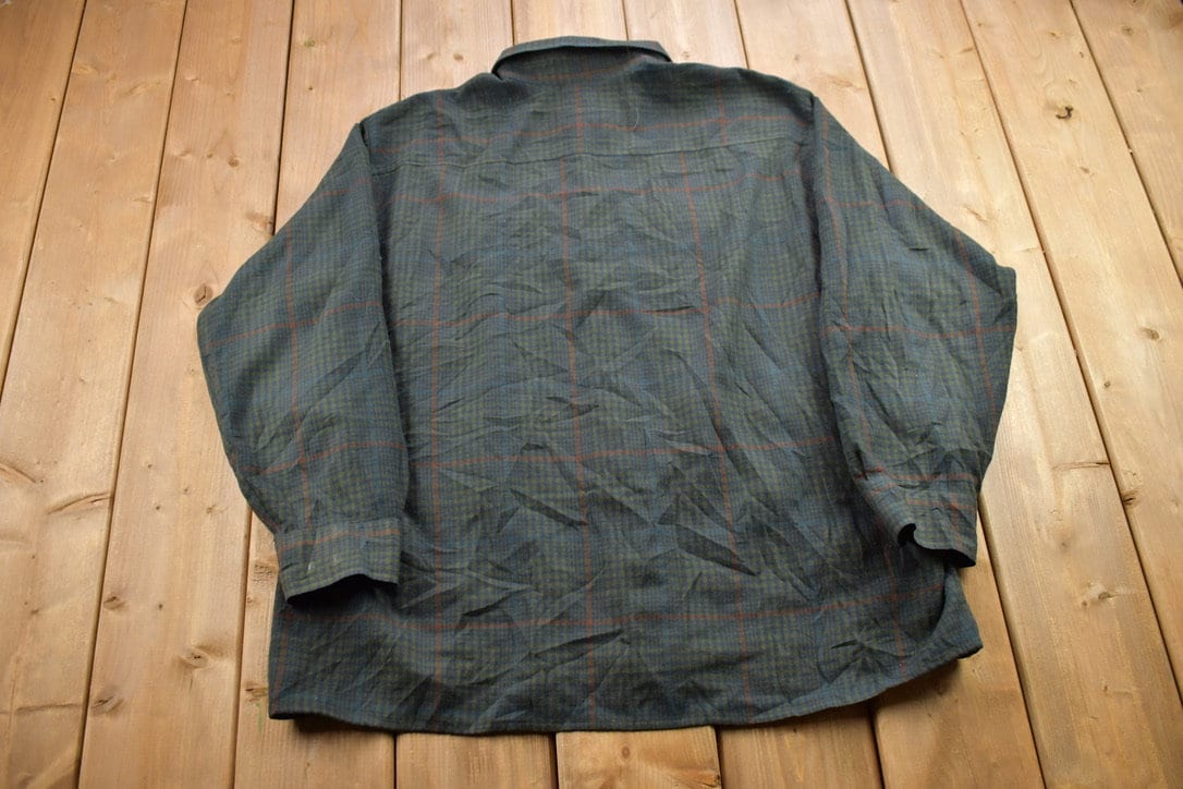 Vintage 1990s Bay Area Traders Plaid Flannel Button Up Shirt