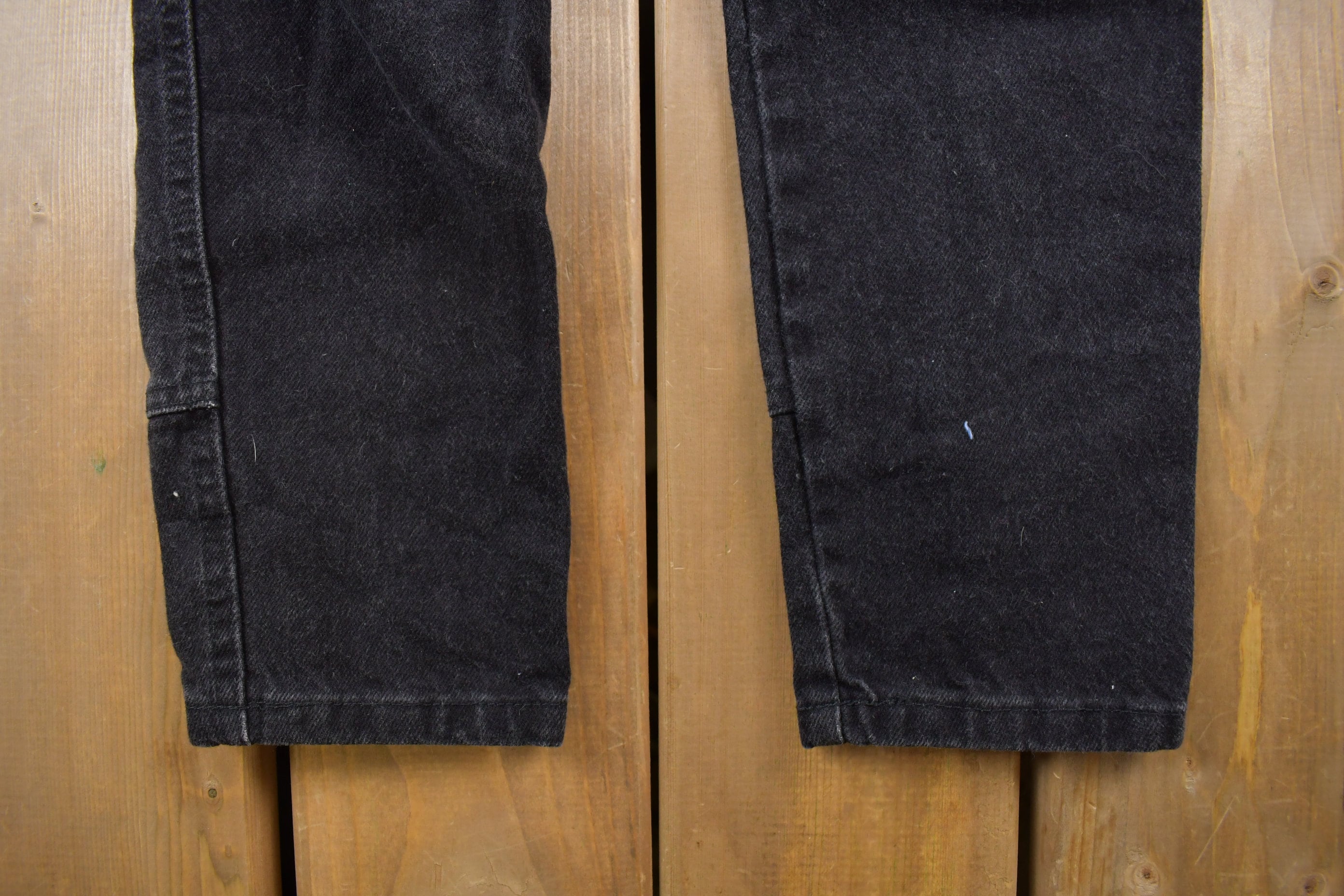 Vintage 1990's Chic Skinny Black Jeans 24 x