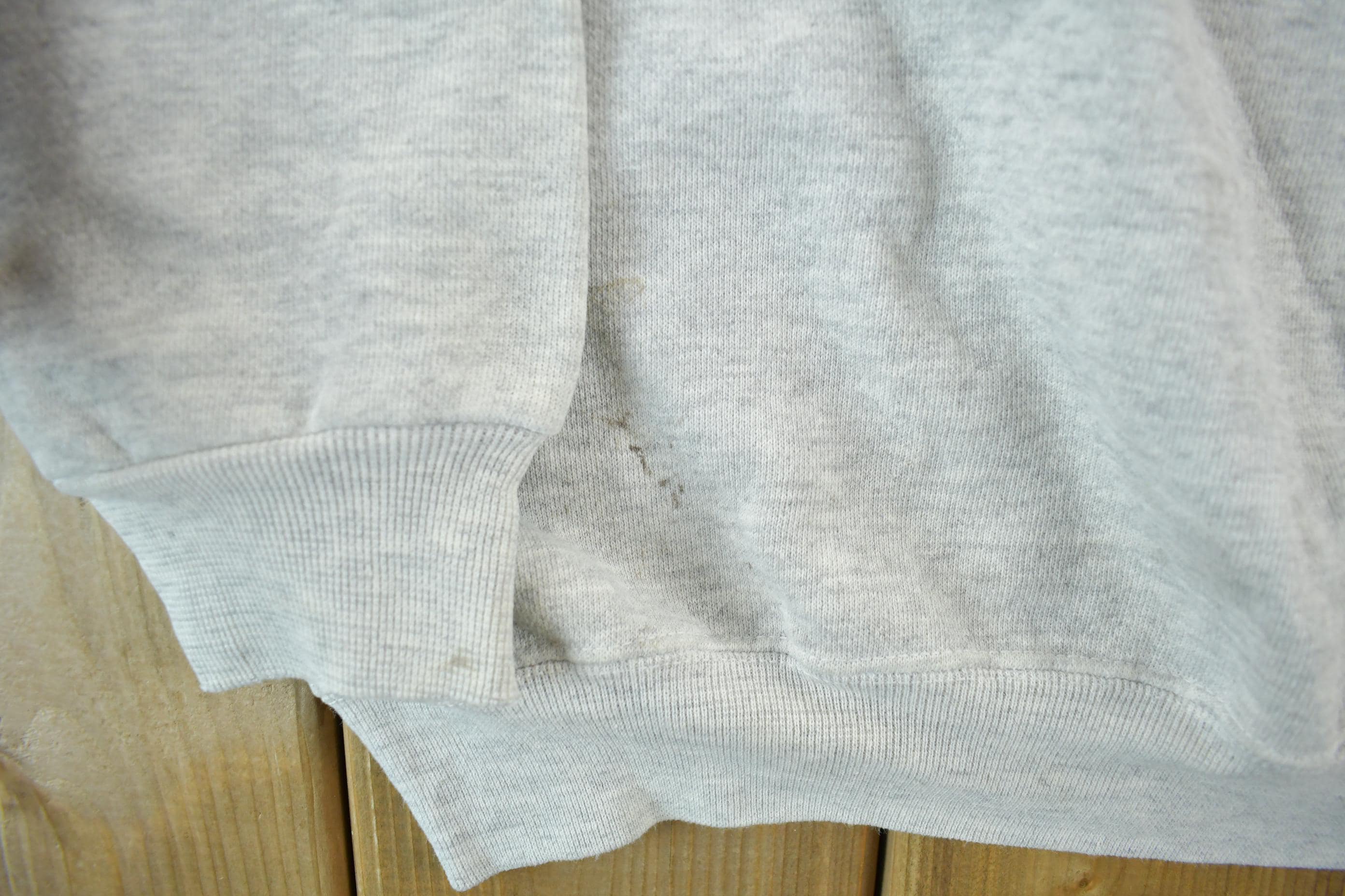 Vintage 1990s Underwood Basketball Collegiate University Crewneck Mens's XL