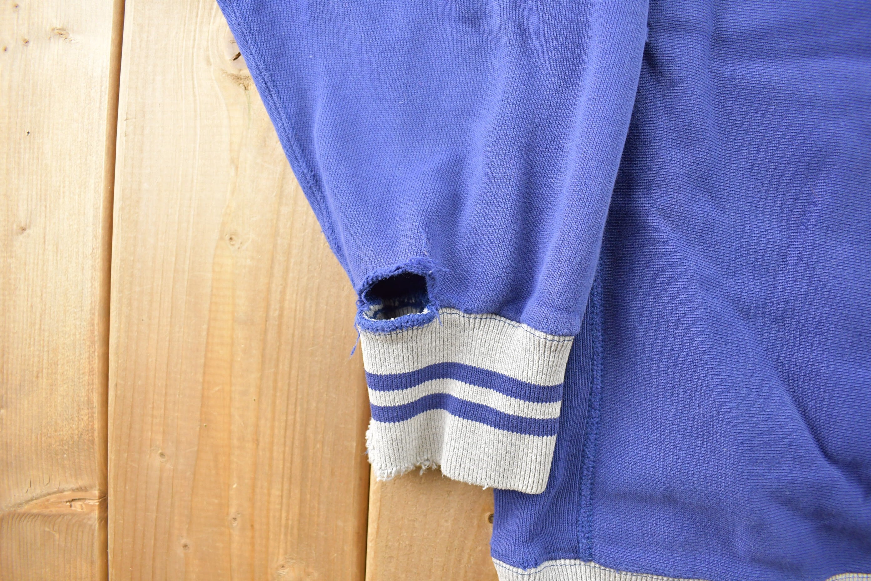 Vintage 1990s Champion Reverse Weave Embroidered Crewneck Sweatshirt