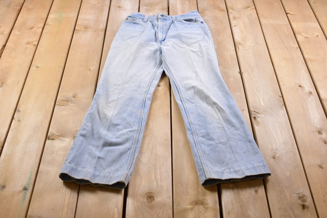 Vintage 1990s Embroidered Levi's Black Tab Denim Jeans Size 26 x 29