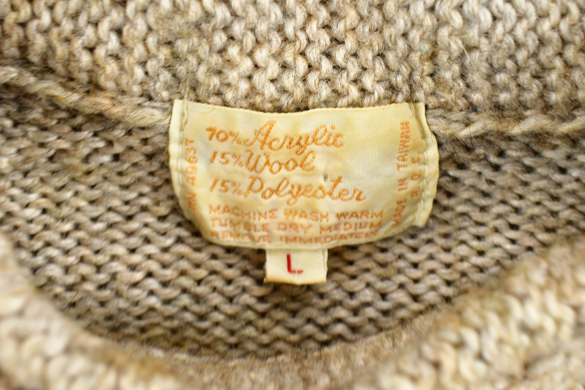 Vintage 1980s Wool Blend Raglan Sleeve Knitted Sweater / Vintage 90s Crewneck / Mock Neck / Outdoor / Sweatshirt / Abstract Graphic