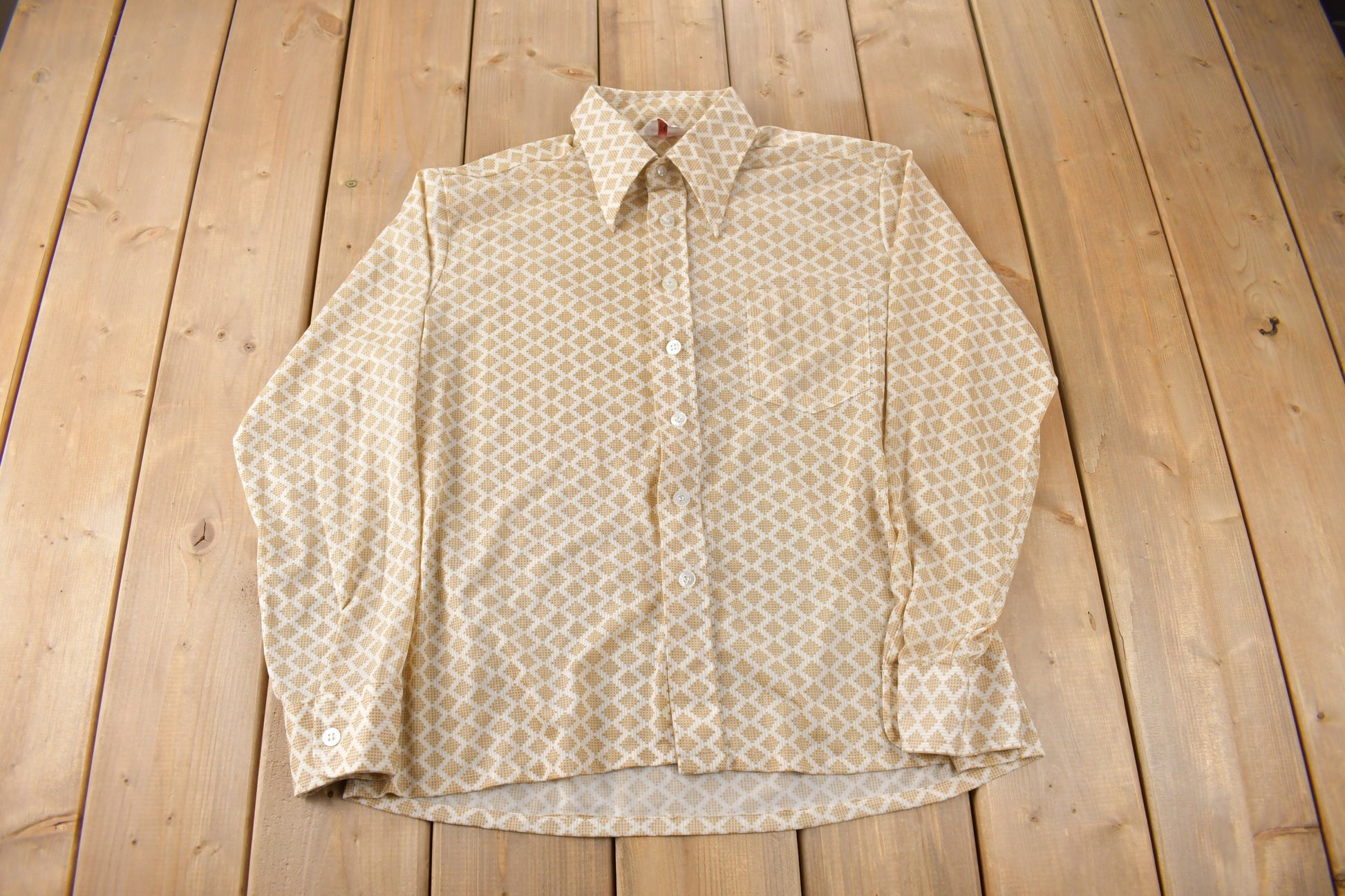 True Vintage 1970s Pariani All Over Print Button Up Shirt Size Large