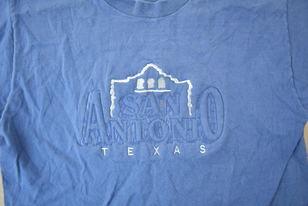 Vintage 1990s San Antonio Texas Souvenir Travel T-Shirt