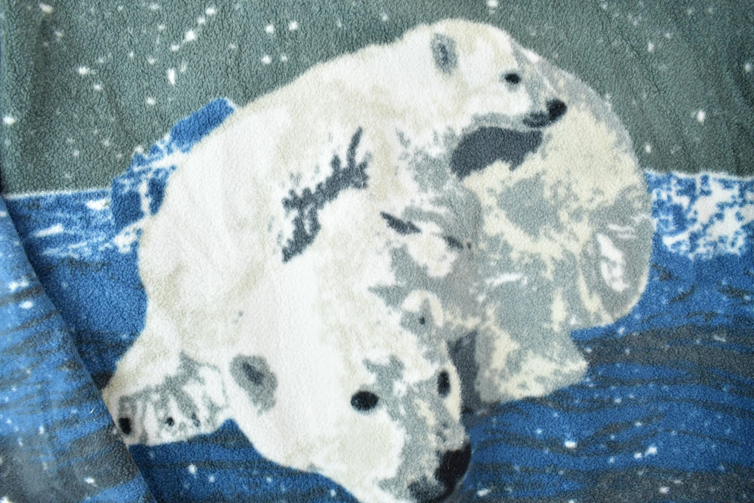 Vintage 1990s Polar Bear All Over Print Fleece Sweater