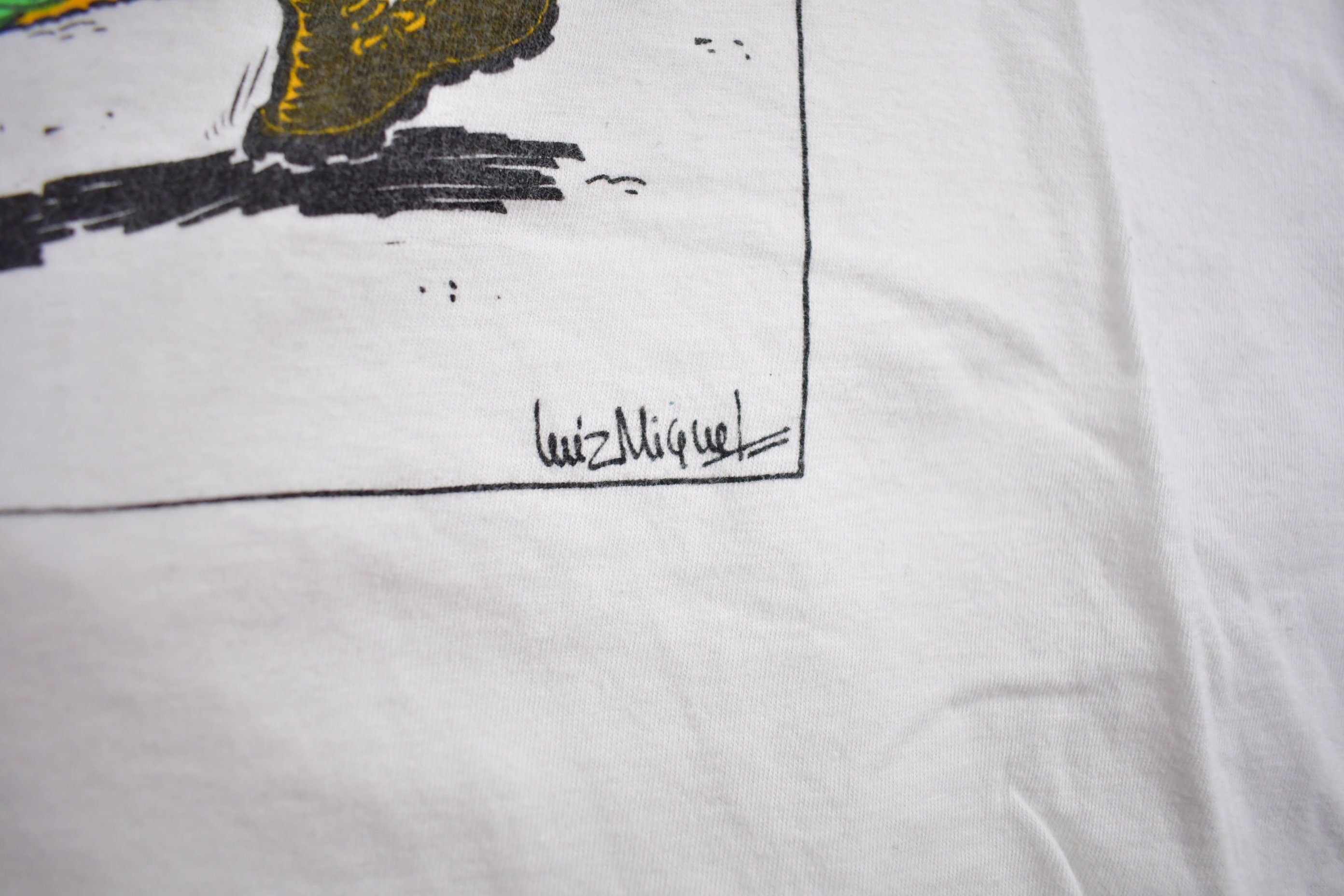 Vintage 1980s Porra Soldier Graphic T Shirt