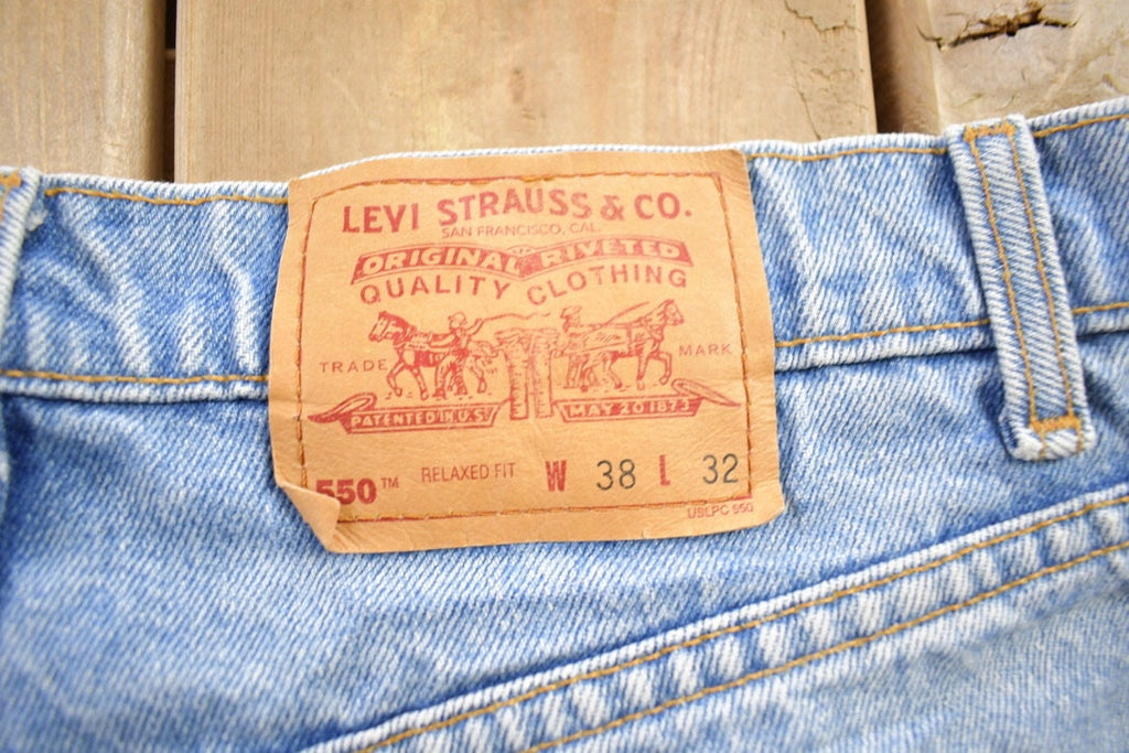 Vintage 1990s Levi's 550 Jeans Size 38x32