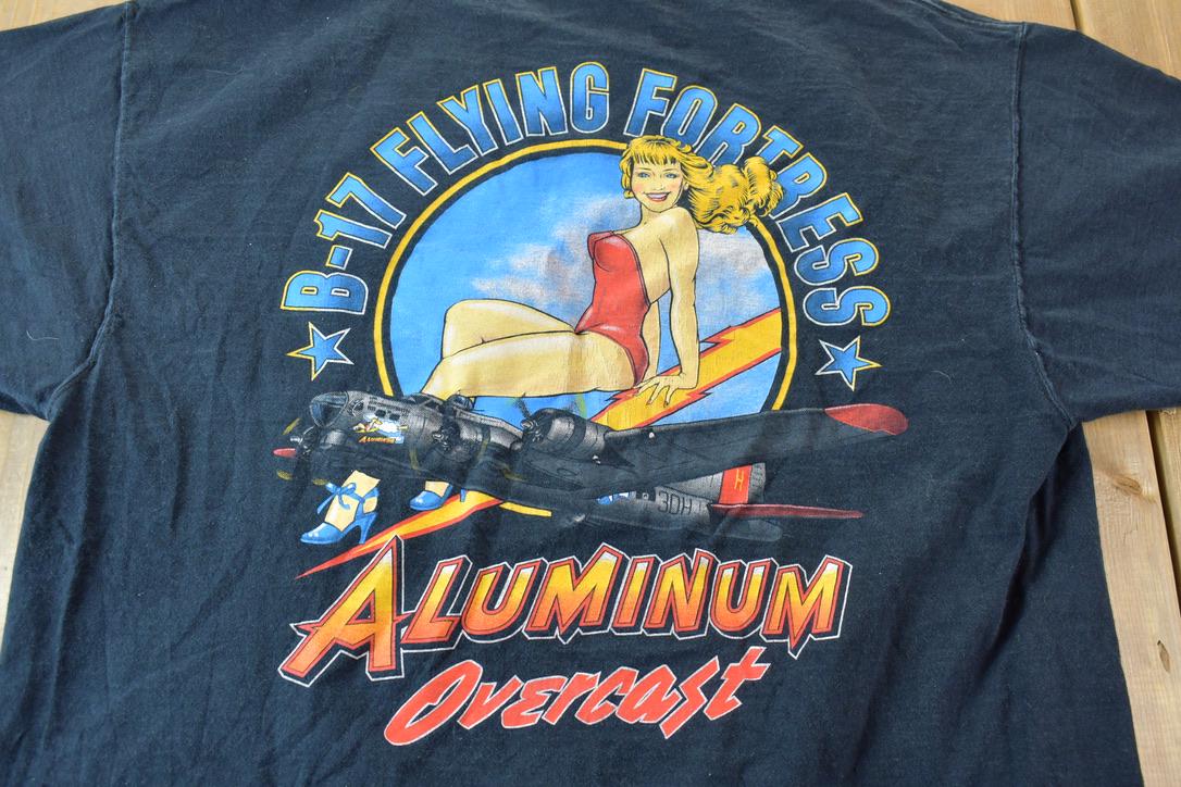 Vintage 1990s Single Stitch B-17 Flying Fortress Military Graphic T-Shirt