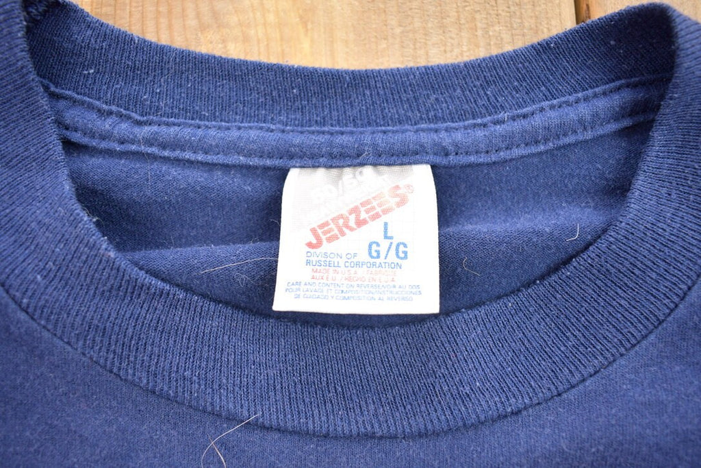 Vintage 1995 A Grandmother's Heart is Filled With Love Jerzees Graphic T-Shirt
