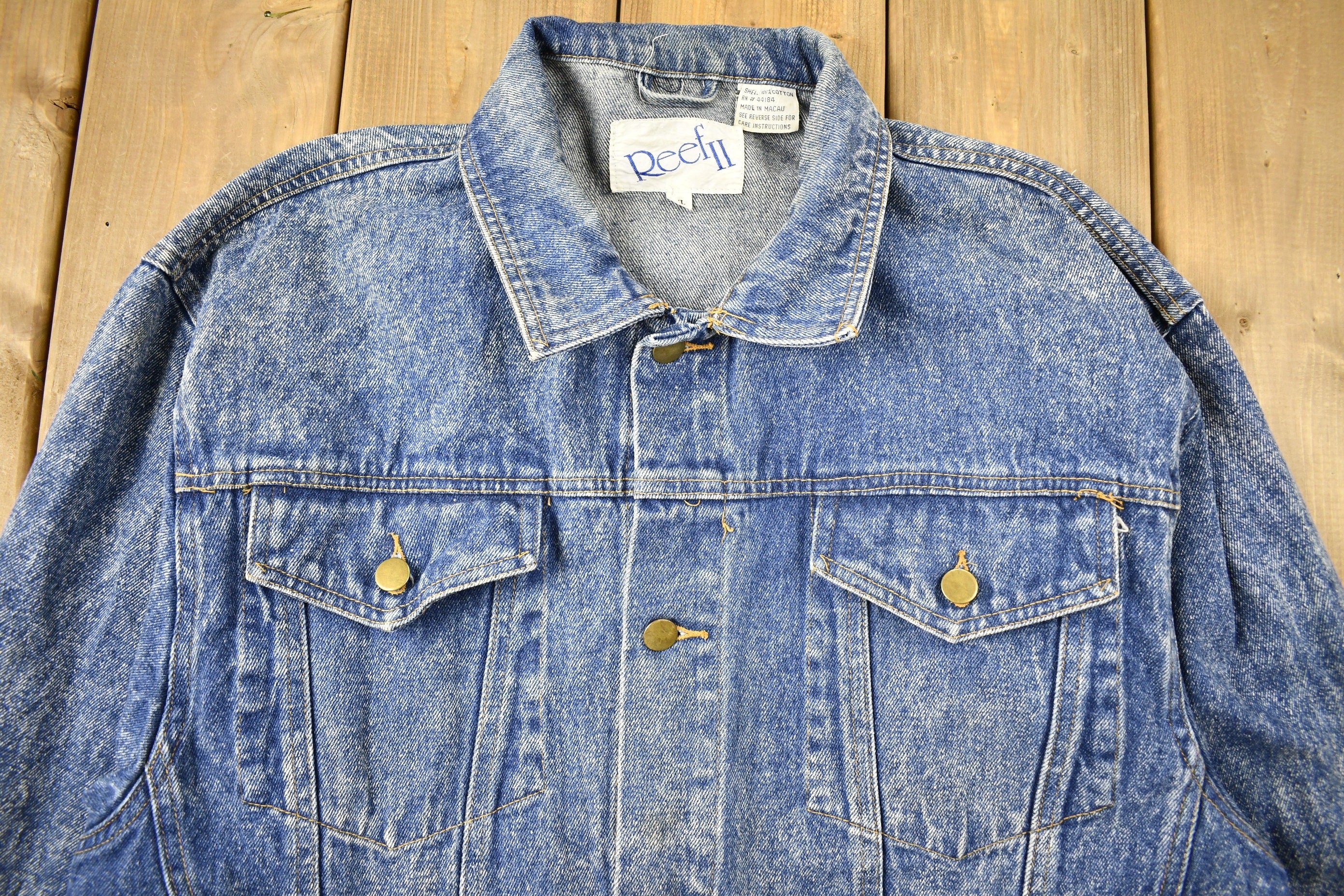 Vintage 1990s Reef II Denim Jean Jacket