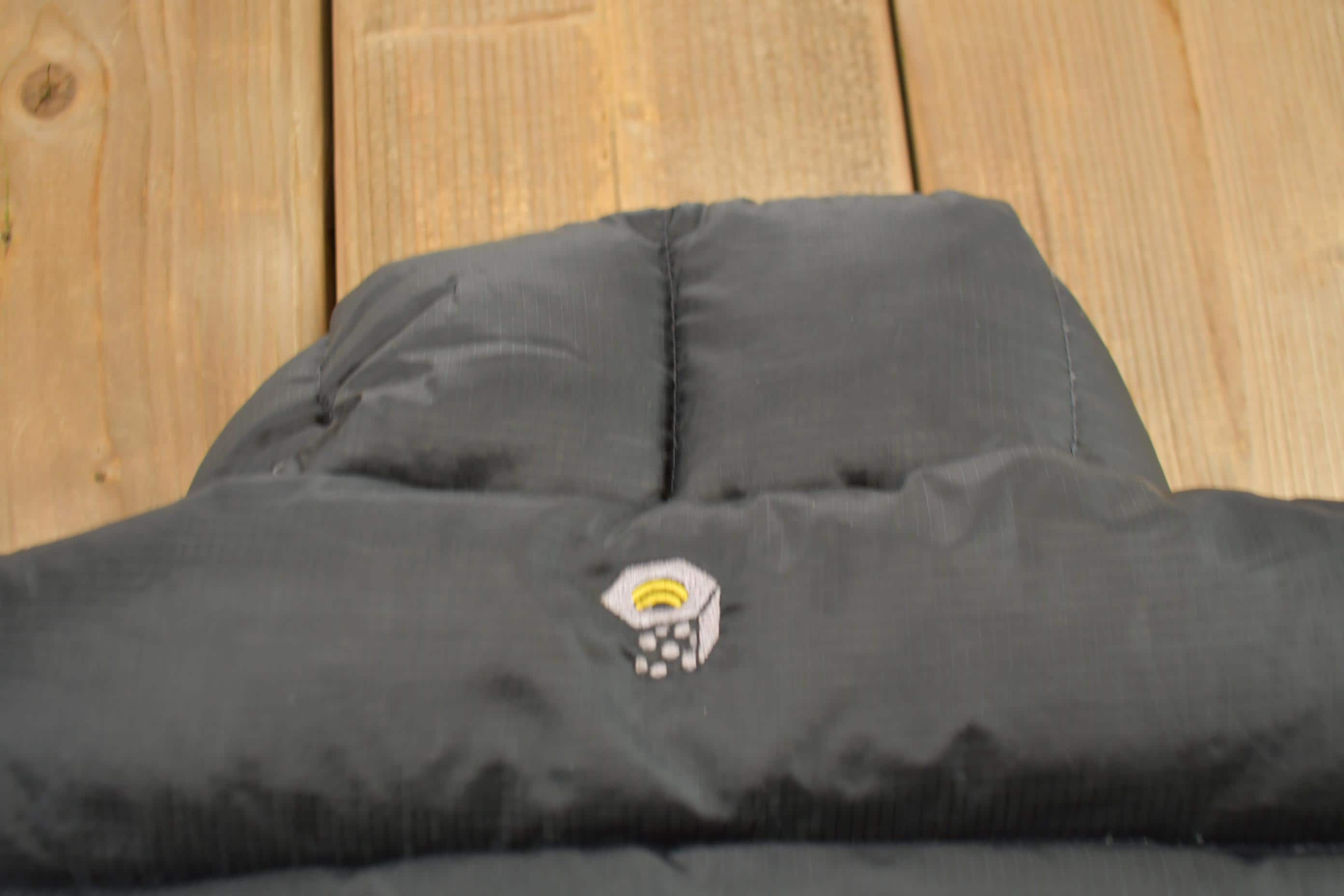 Vintage 1990s Mountain Hard Wear Quilted Puffer Jacket