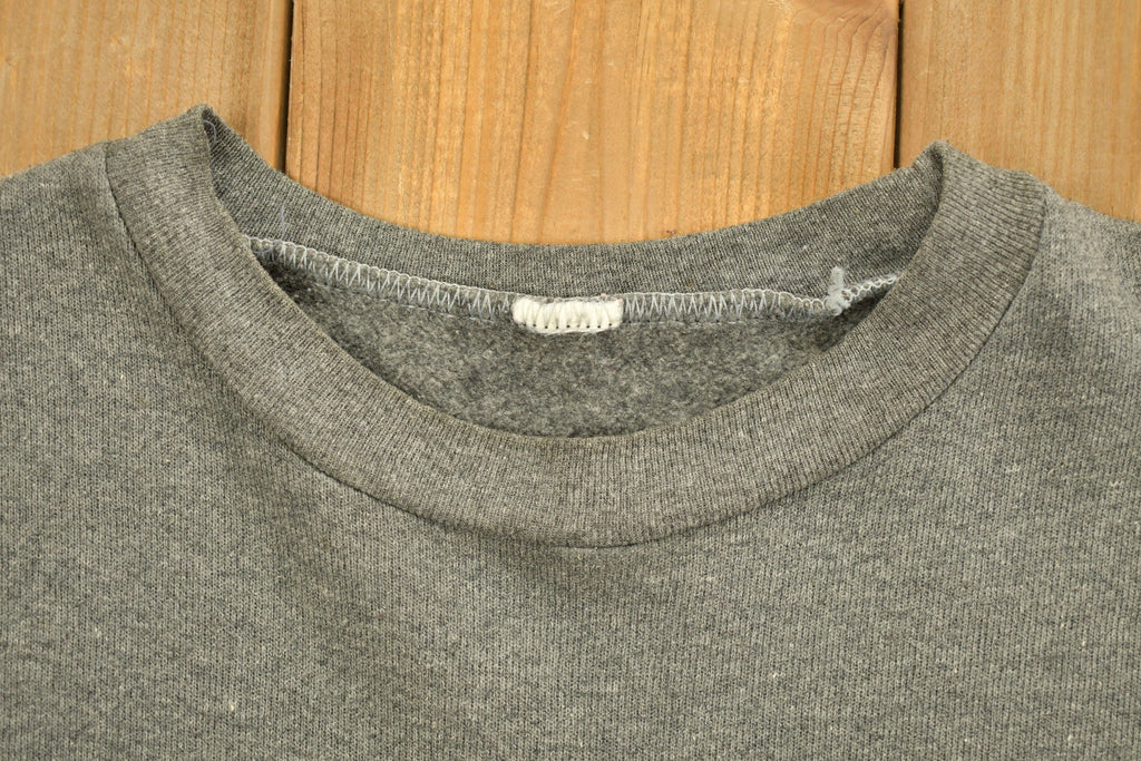 Vintage 1990s United States Washington Embroidered Crewneck  Travel Sweatshirt  Pullover Sweatshirt  Tourist Sweater
