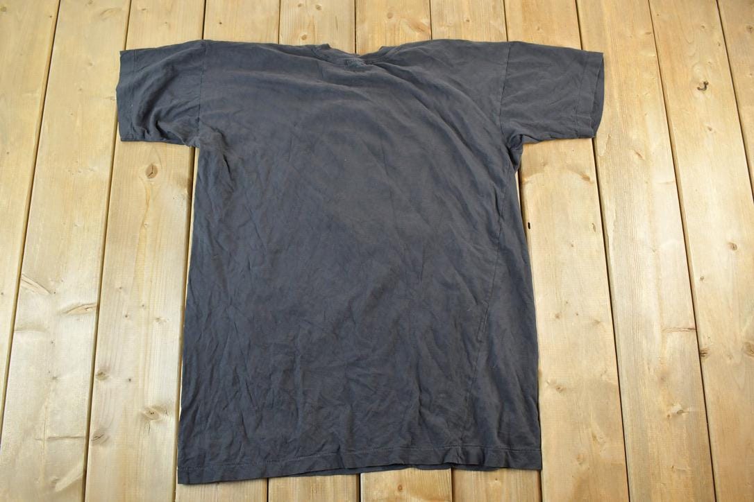 Vintage 1980s Bahamas Neon Palm Trees Single Stitch T-Shirt