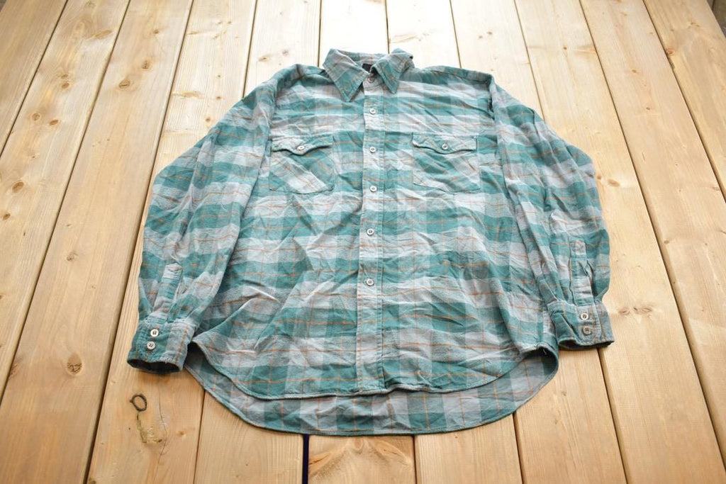 Vintage Y2K Higeae Plaid Button Up Flannel Cottage Shirt