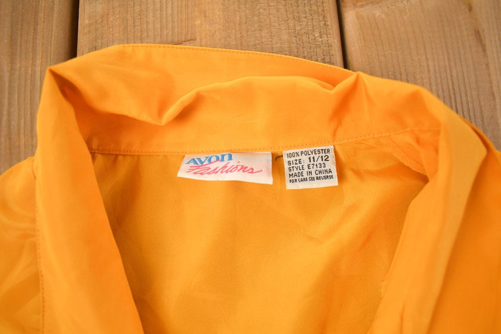 Vintage 1990s Avon Fashions Blank Yellow Button Up Shirt