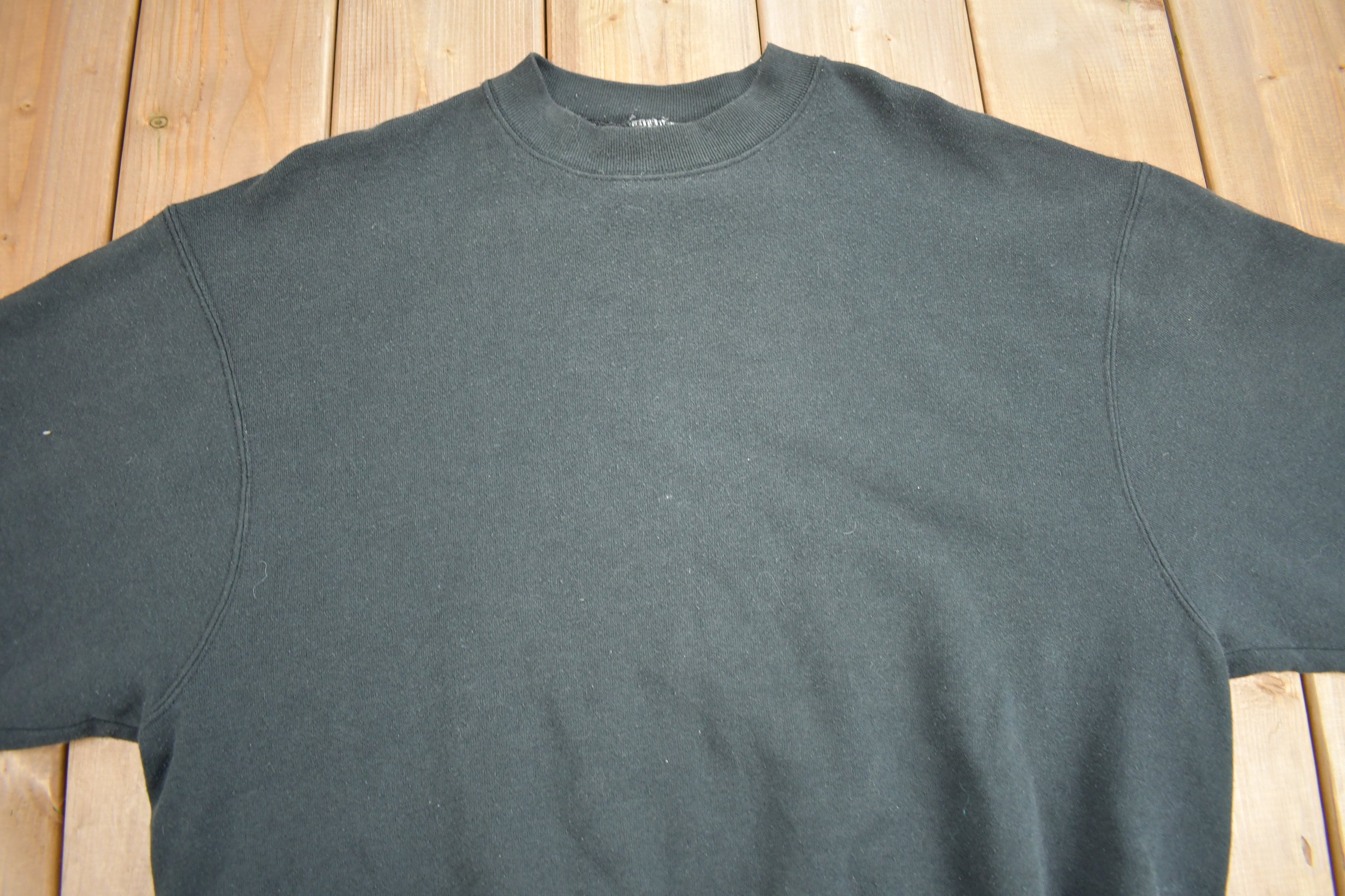 Vintage 1990s Blank Black Crewneck Sweatshirt