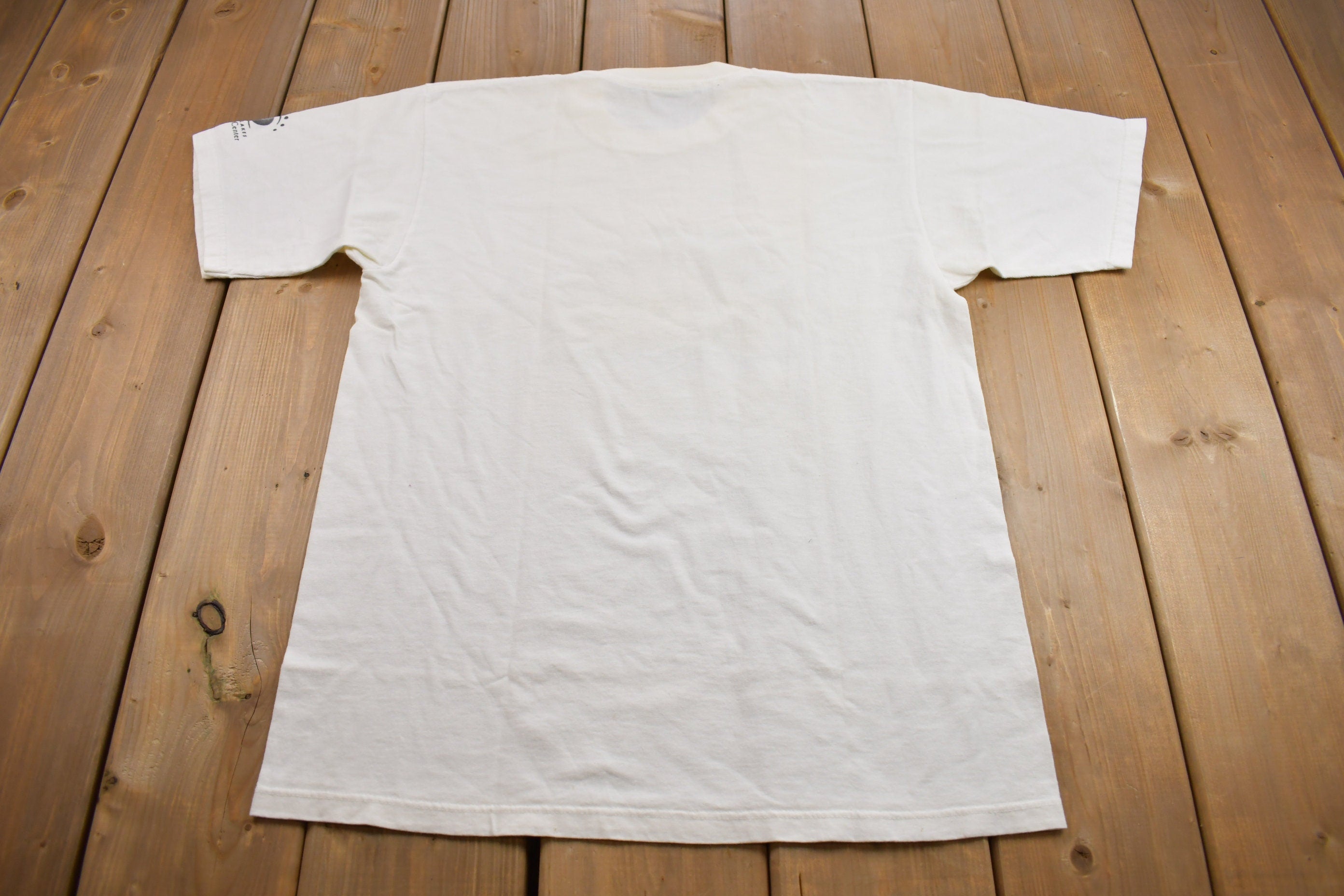 Vintage 1990s Africa "The Serengeti" Graphic T Shirt