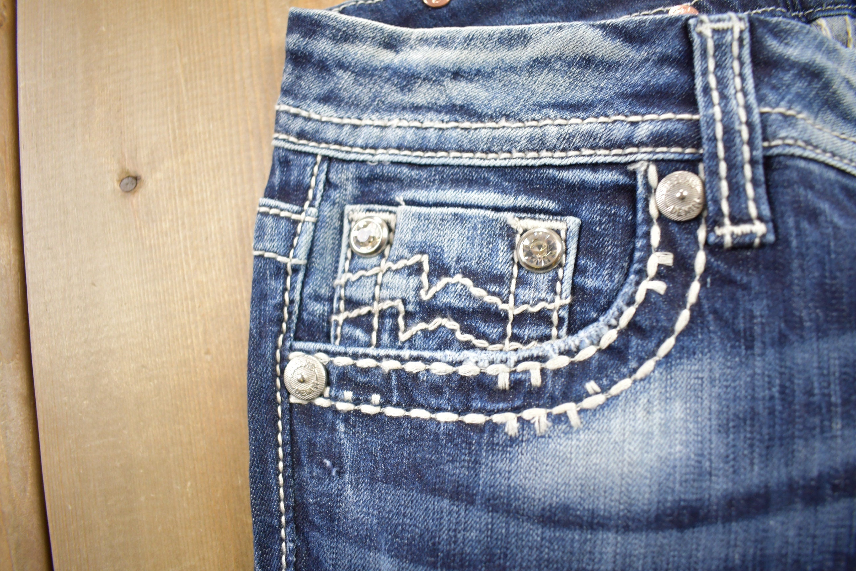 Vintage Y2K Miss Me Bedazzled Low Rise Jeans Size 26x33