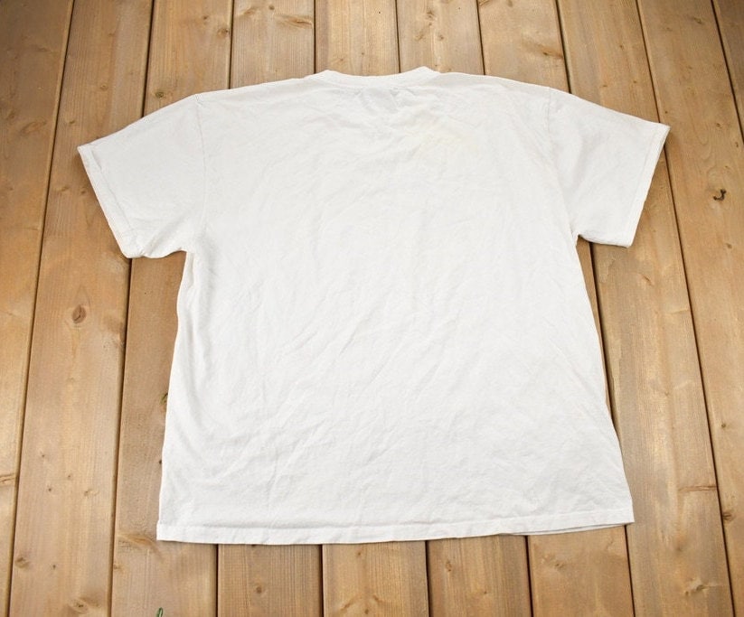 Vintage 1990s Nike T-Shirt Streetwear