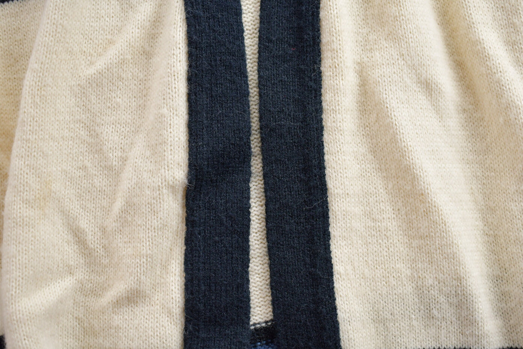 Vintage 1990s 100% Acrylic Knitted Patterned Cardigan Sweater