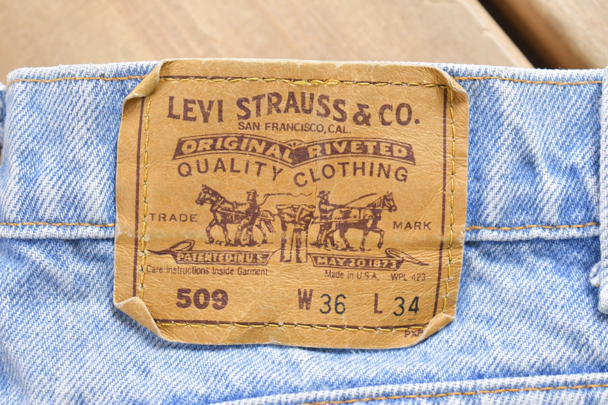 Vintage 1980s Levi's 509 Orange Tab Denim Jeans Size 35 x 31