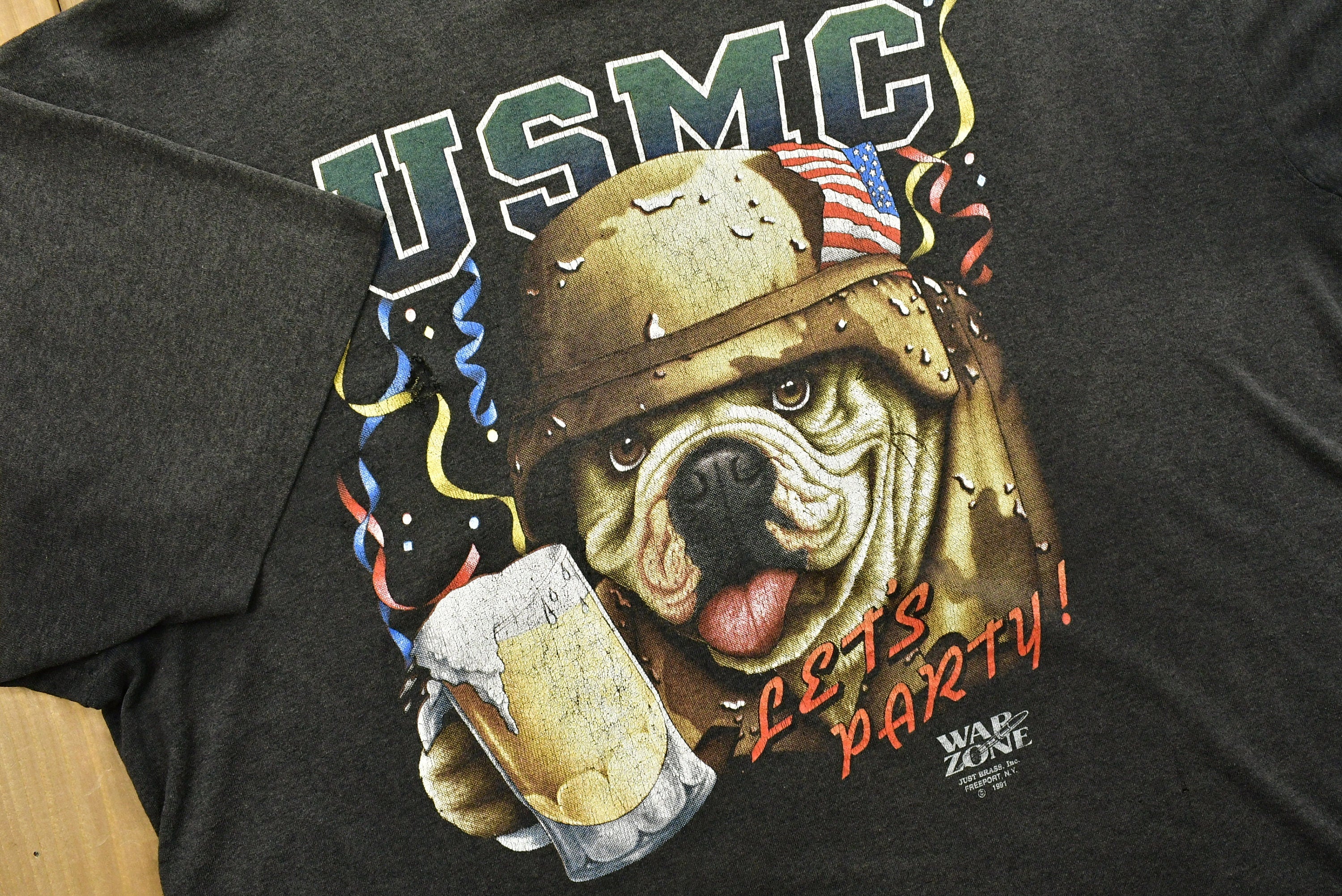 Vintage 1991 USMC War Zone 3D Emblem T-Shirt