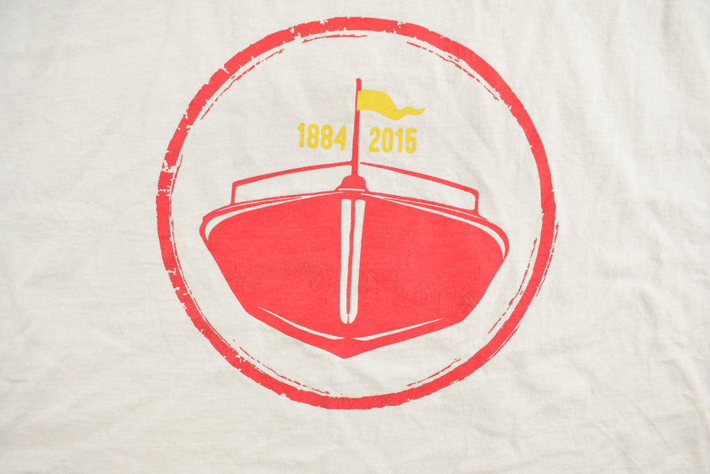 Vintage 1990s Okoboji Store Bar & Kitchen Graphic Shirt