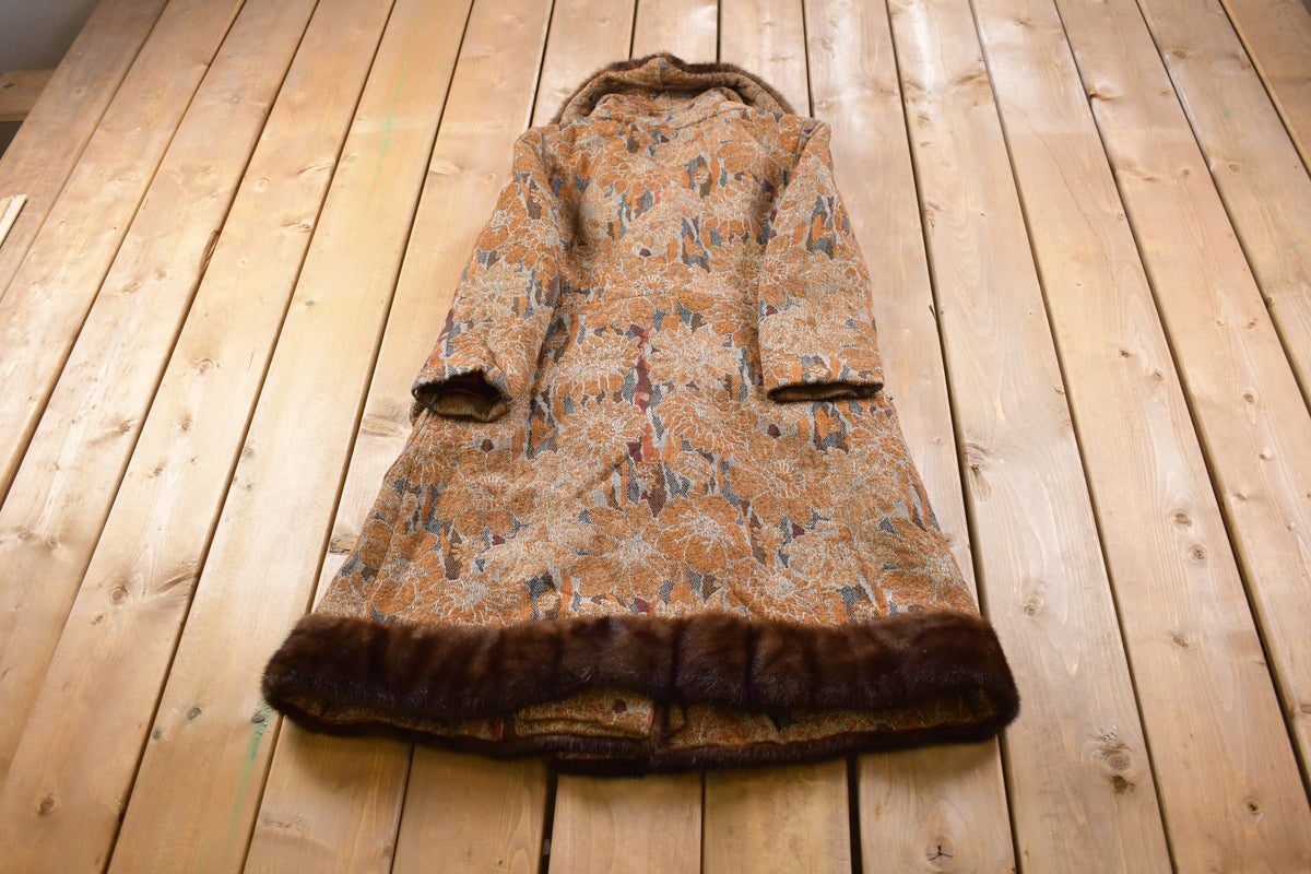 Vintage 1960s Heidi New York Jenss Flower Pattern Beaver Fur Accent Coat