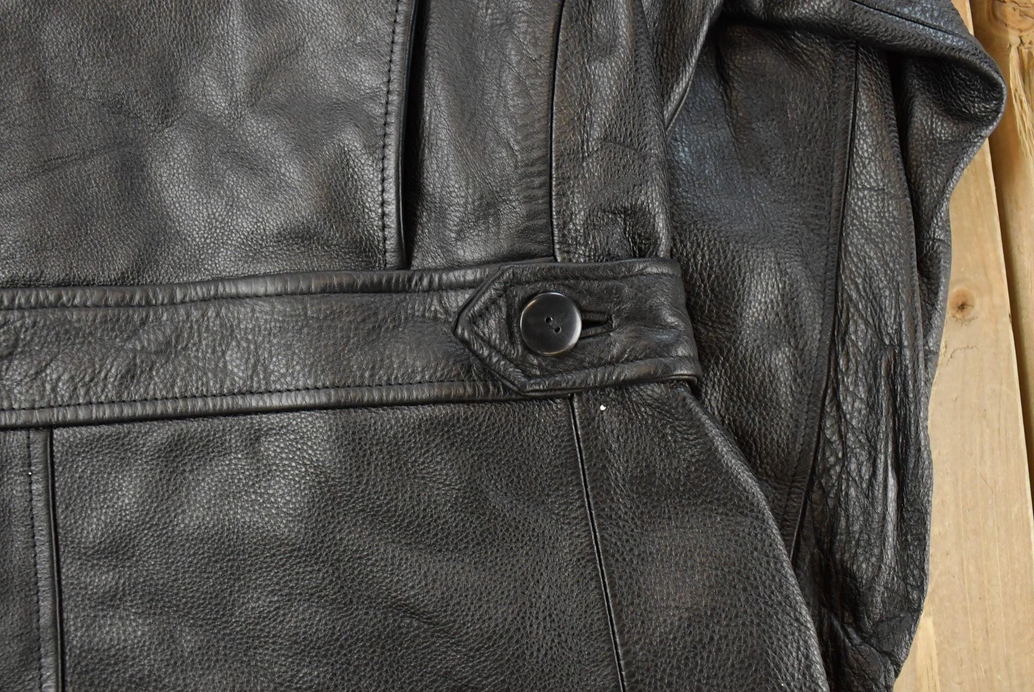 Vintage 1990s Otello Pelle Leather Motorcycle Jacket Women's M / Leather Biker Jacket / Leather Coat / Winter Outerwear / 90s Jacket