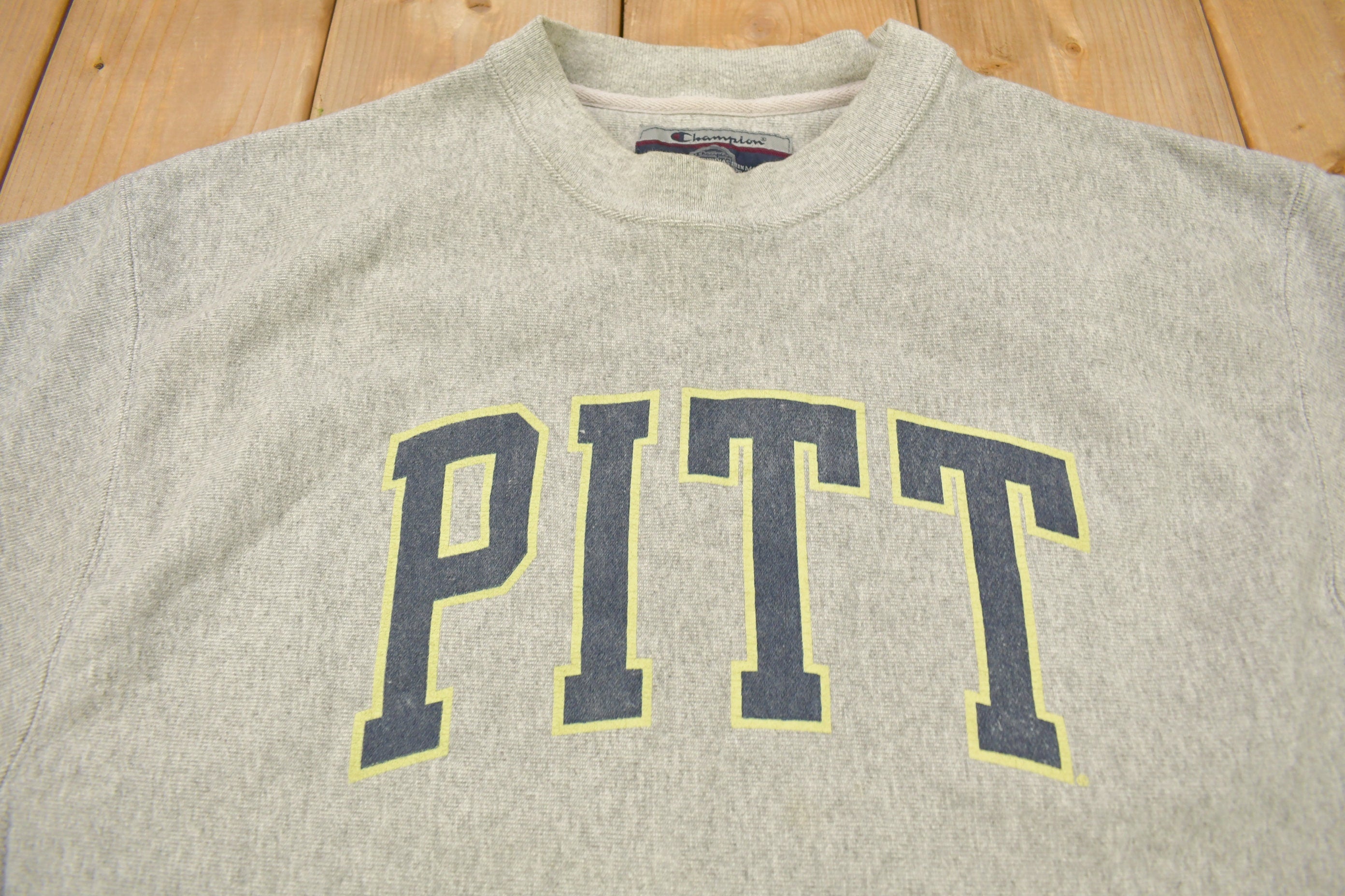Vintage 1990s University Of Pittsburgh Collegiate Champion Reverse Weave Crewneck