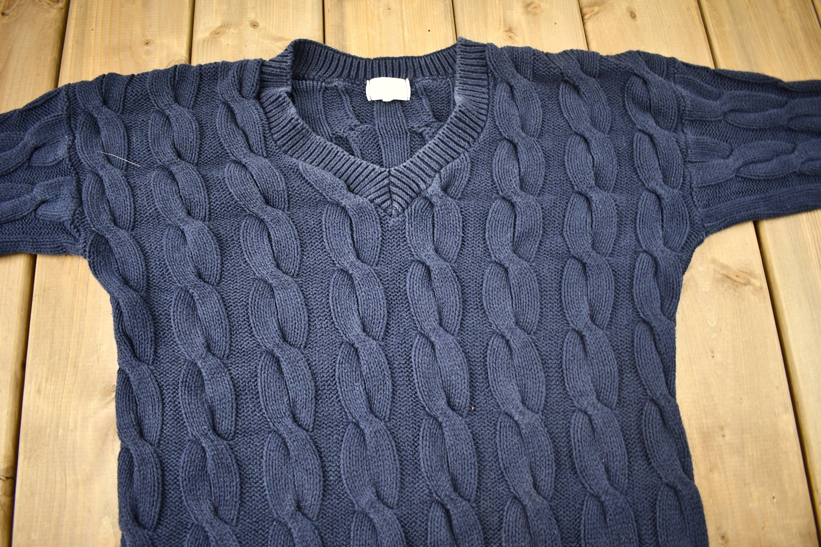 Vintage 1990s Mota Intl 3D Cable Knit V-Neck Sweater