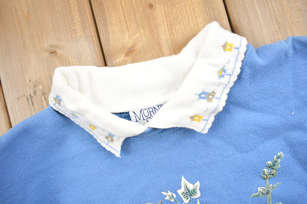 Vintage 1990s Cute Collared Birdhouse Theme Sweater