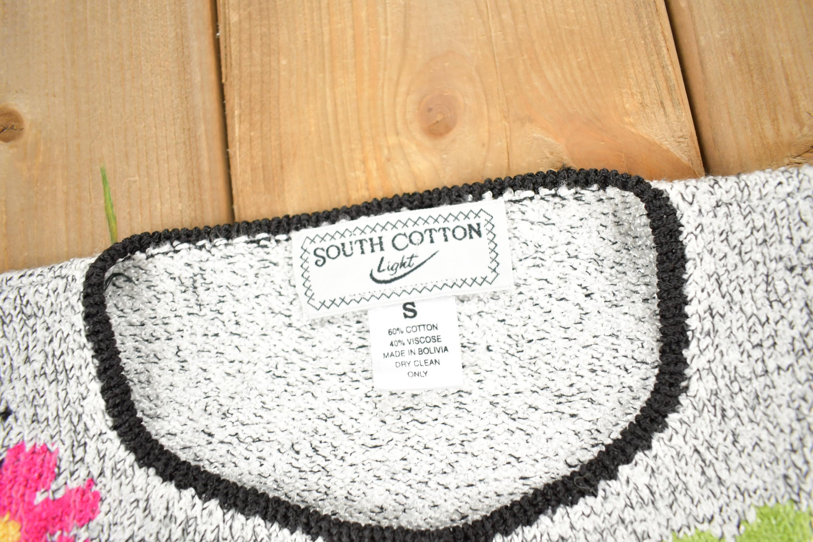 Vintage 1990s South Cotton All Over Floral Pattern Knitt Cardigan Sweater