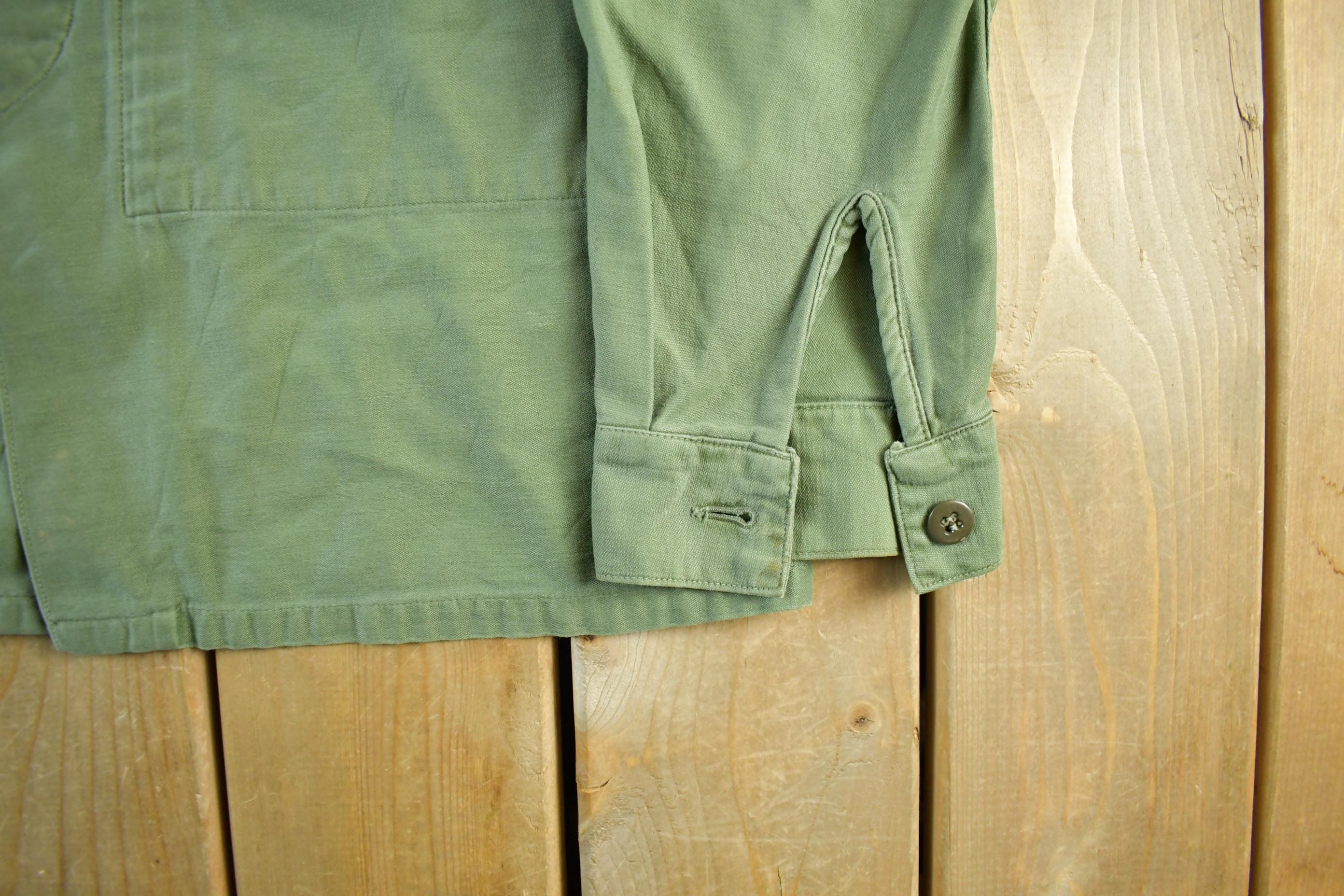 Vintage 1960s OG-107 Military Sateen Shirt Men's Large