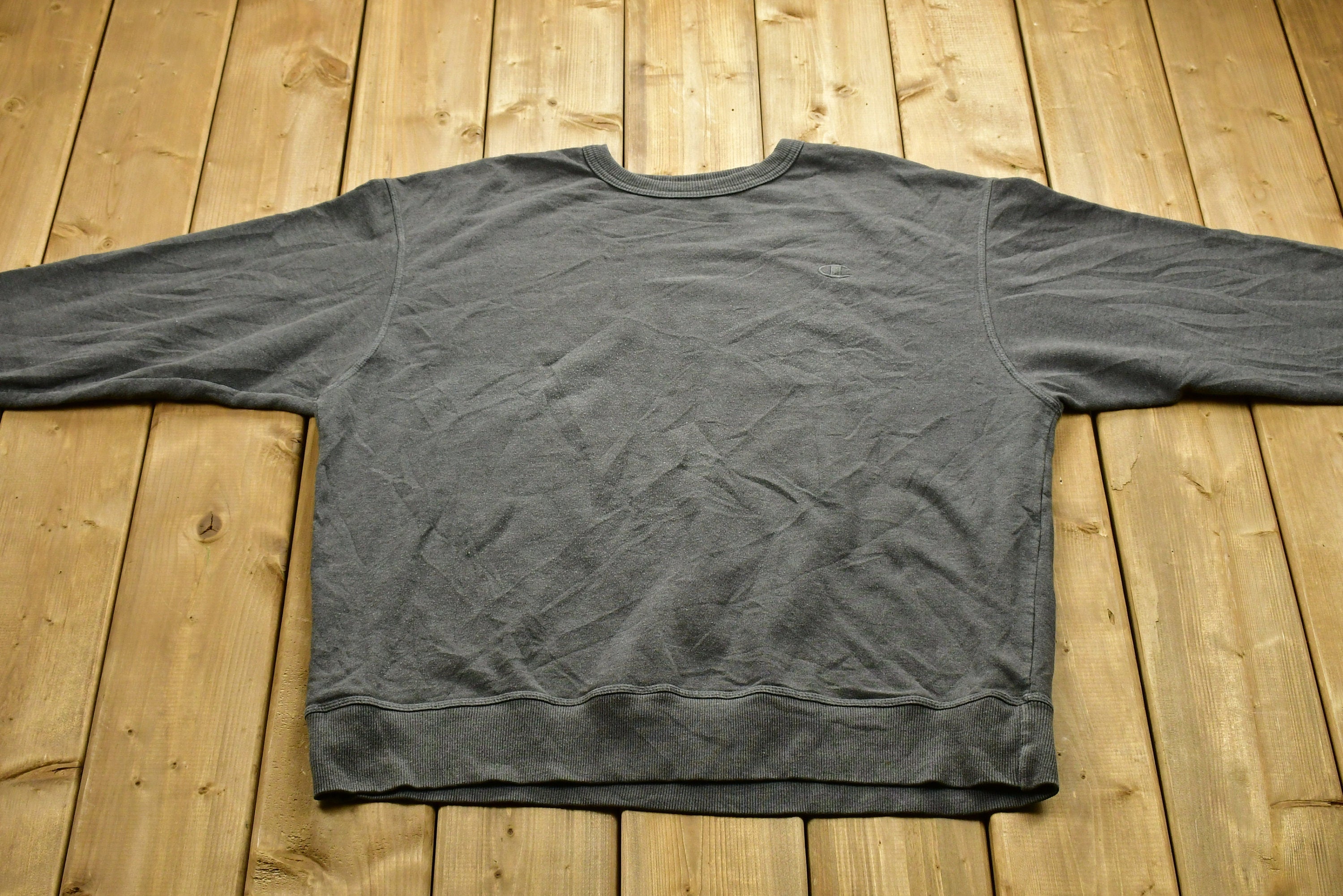 Vintage Champion Embroidered Crewneck Sweatshirt