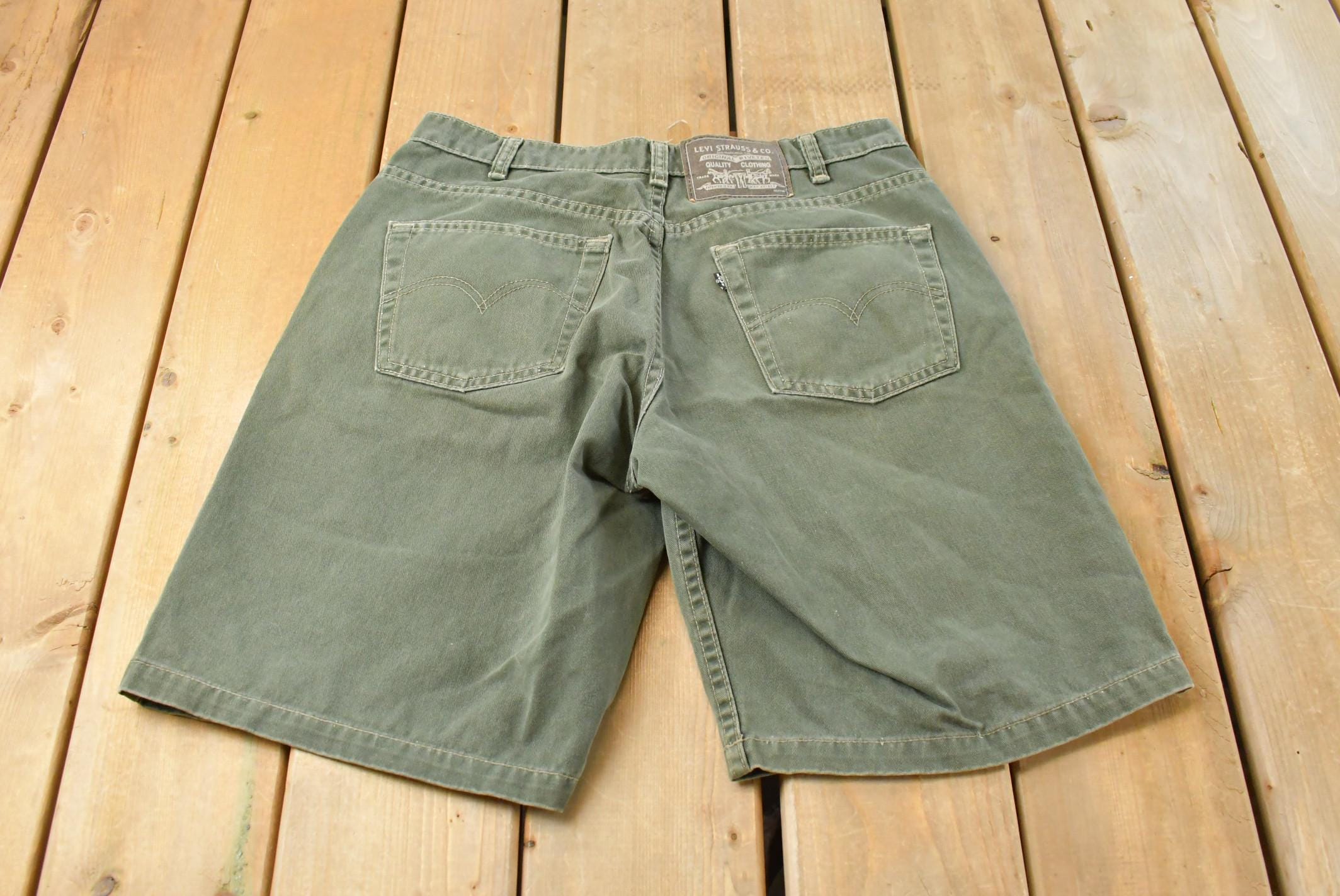Vintage 1990s Levi's Green Denim Jean Shorts Men's 31 / 90s Shorts / Bottoms / Vintage Jeans / Jorts