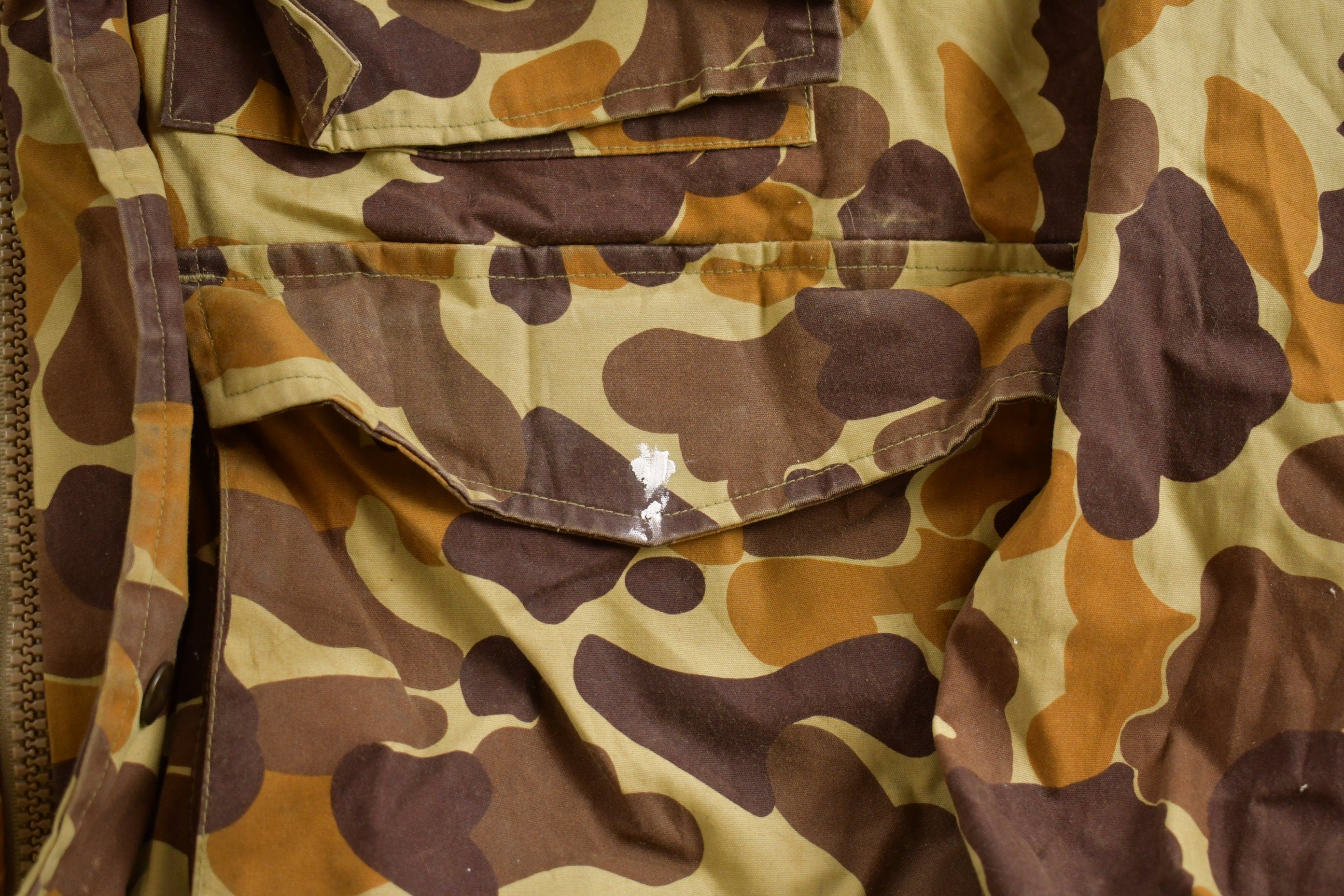 Vintage 1990s Game Hide Camouflage Hunting Jacket