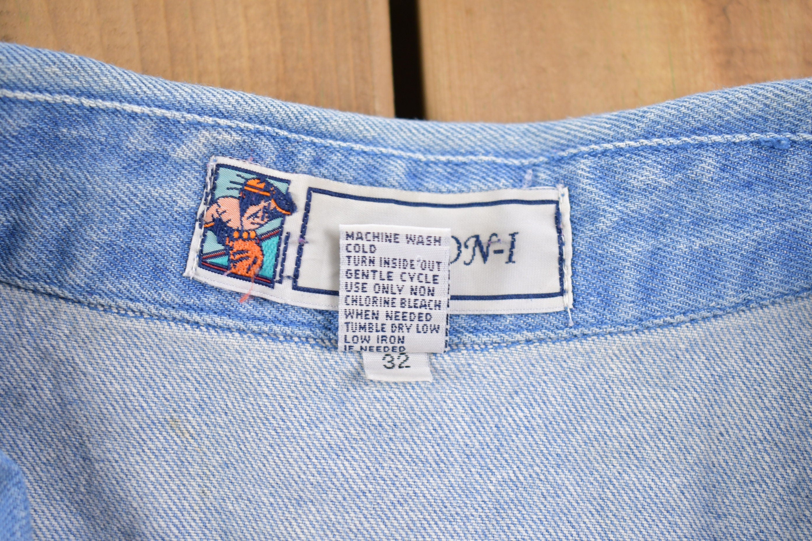 Vintage 1990s Passion-1 Embroidered Denim Jacket / 1980s Jacket / Vintage Denim / Vintage Jean Jacket / Trucker Jacket / Zip Up Jacket