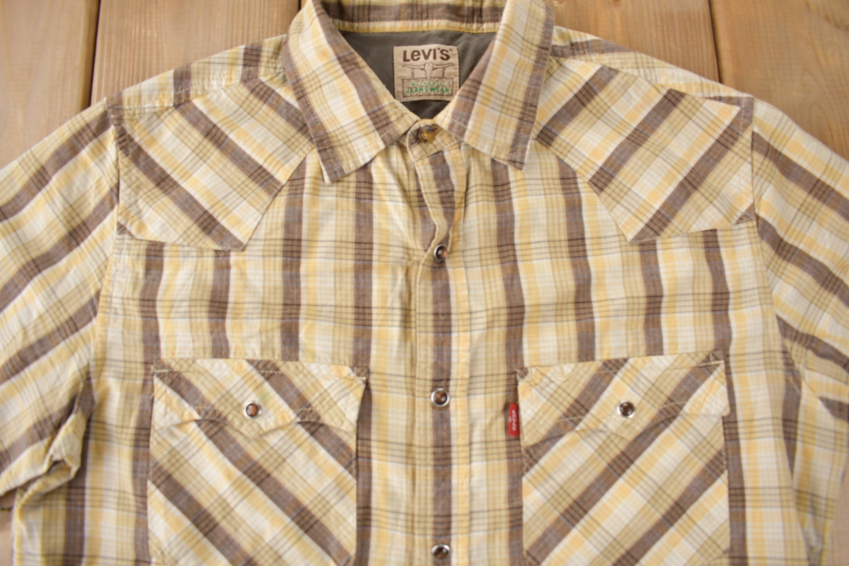 Vintage 1990s Levi's Western Wear Pearl Snap Plaid Short Sleeve Button Up Shirt Size M