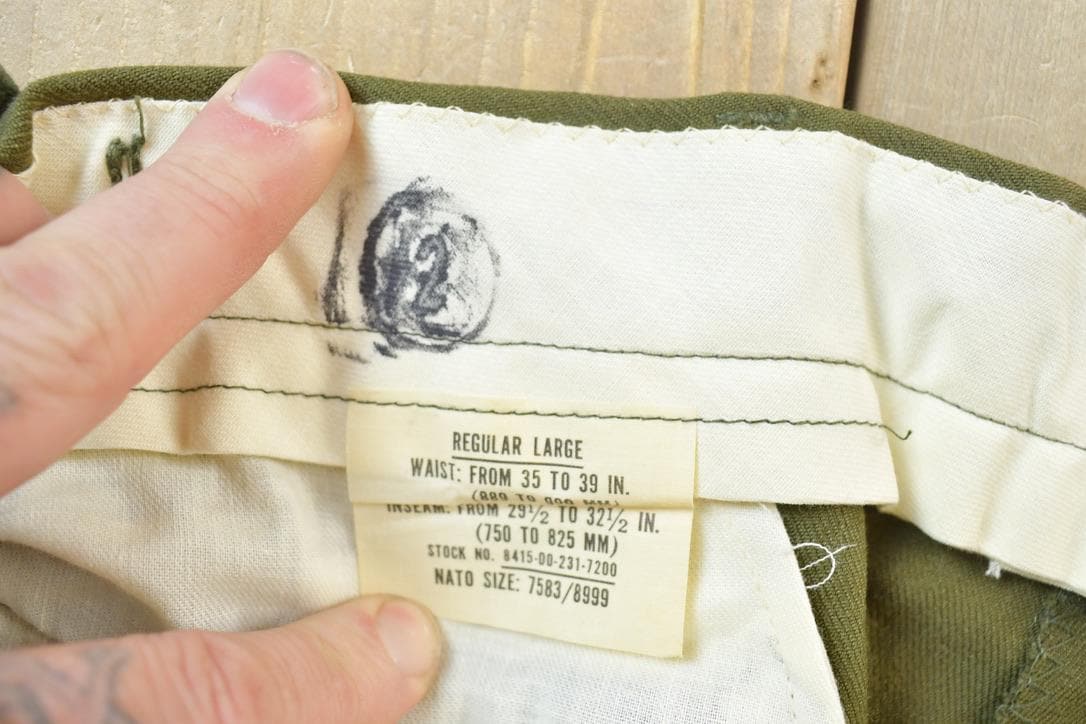 Vintage 1990s Army Pants Size Large / Streetwear / Army Pants / Military Pant's / Vintage Cargos / Made In