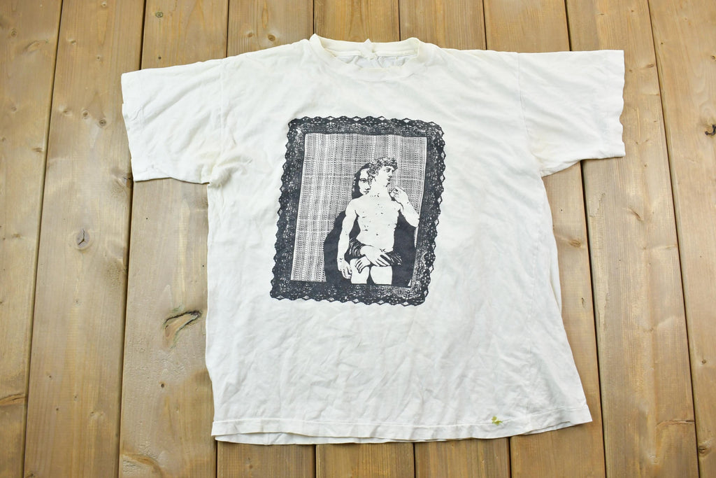 Vintage 1990s David And Mona Graphic Art T-Shirt
