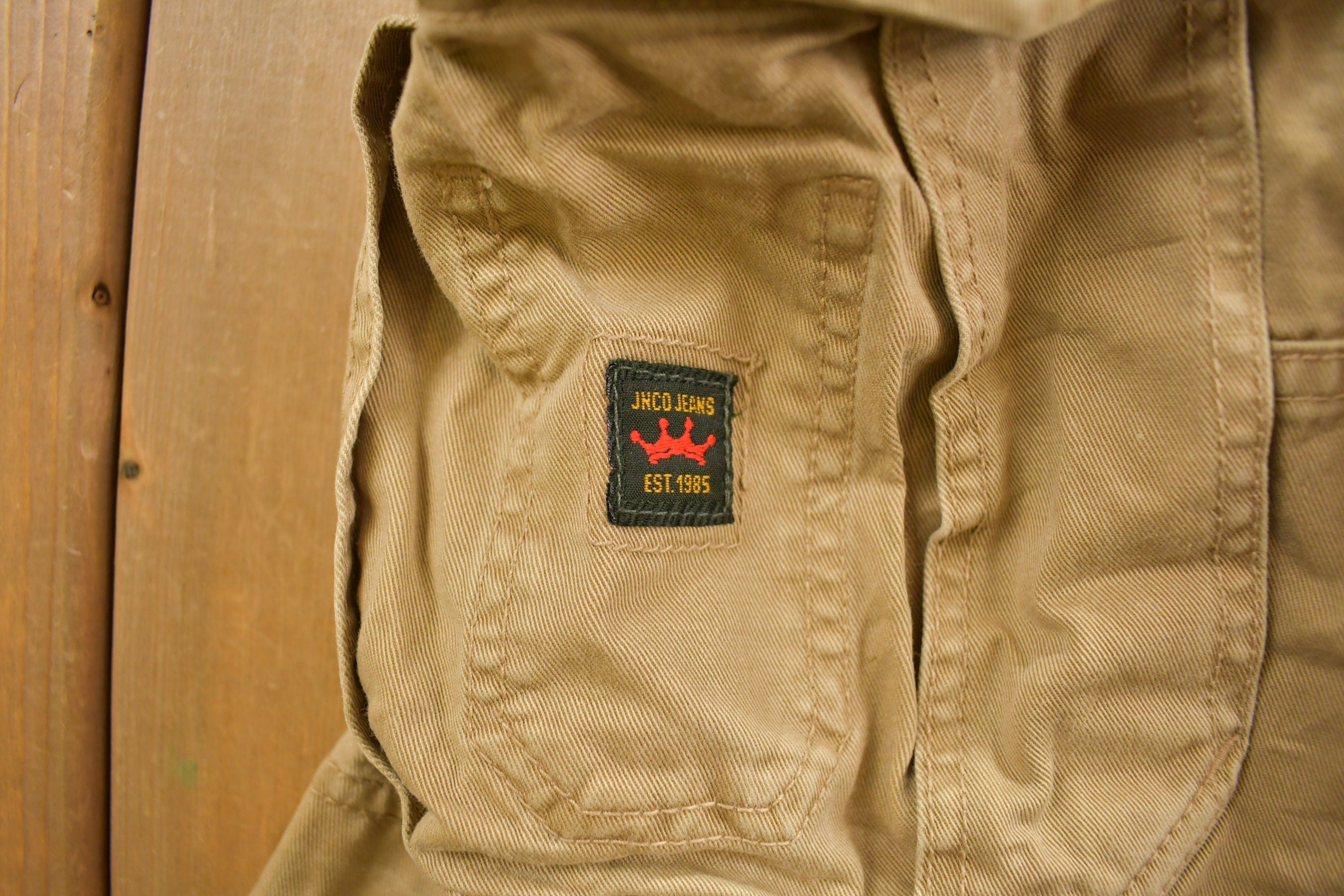 Vintage 1990s JNCO Jeans Baggy Cargo Shorts Size 32