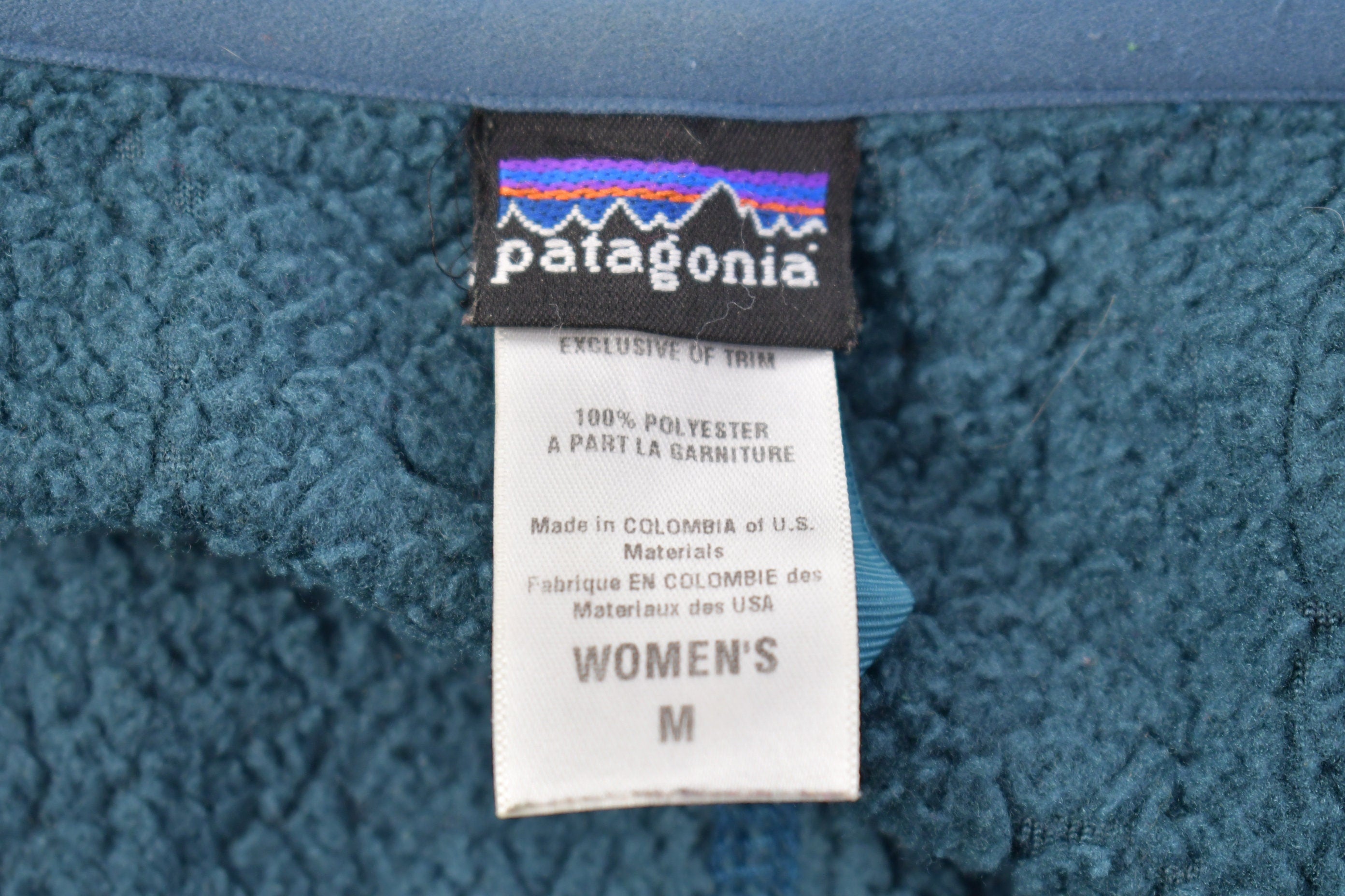 Vintage 1990s Patagonia Blue Women's Zip Up Fleece Sweater