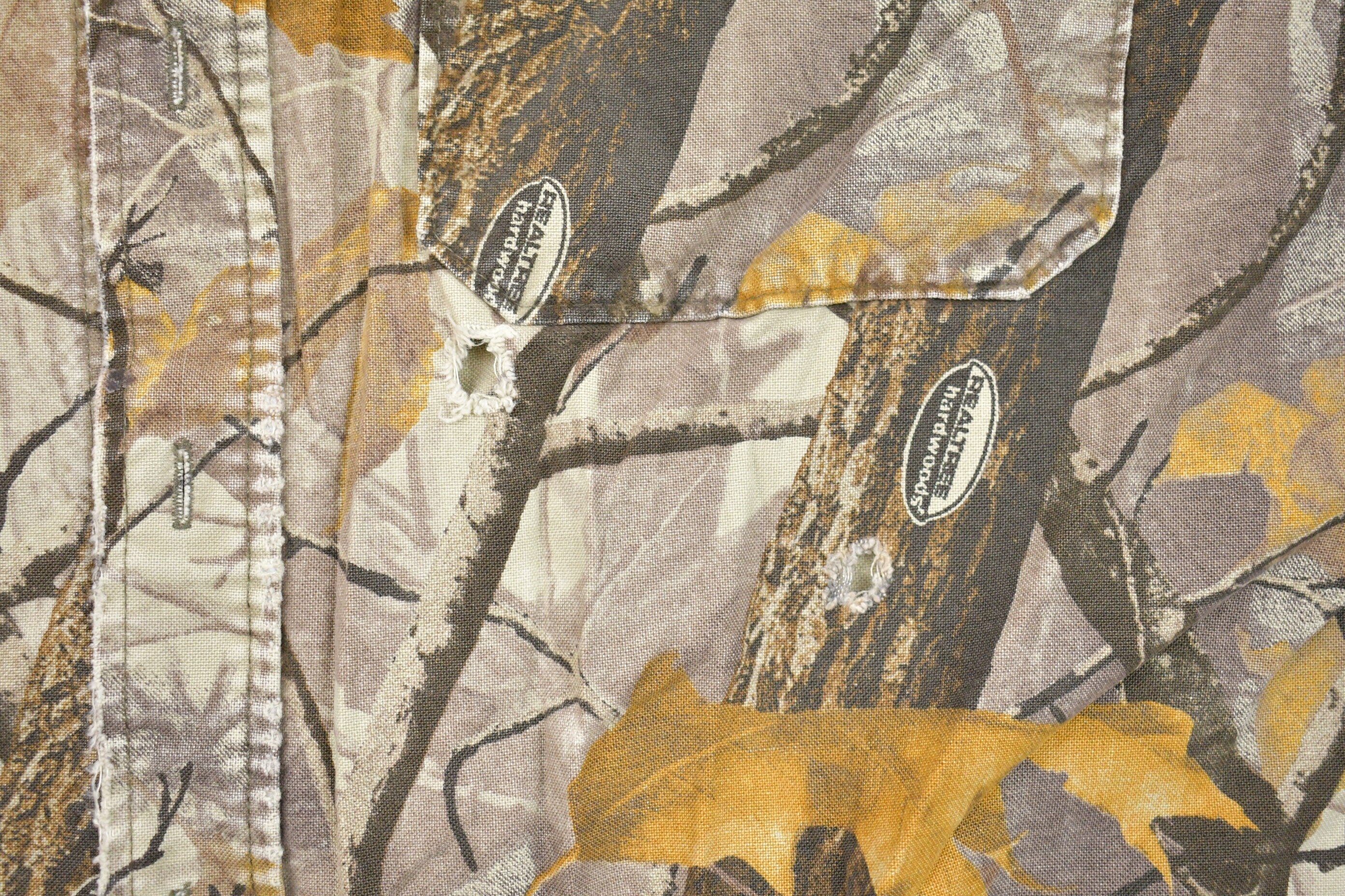 Vintage 1990s Woolrich Real Tree Camo Button Up Shirt