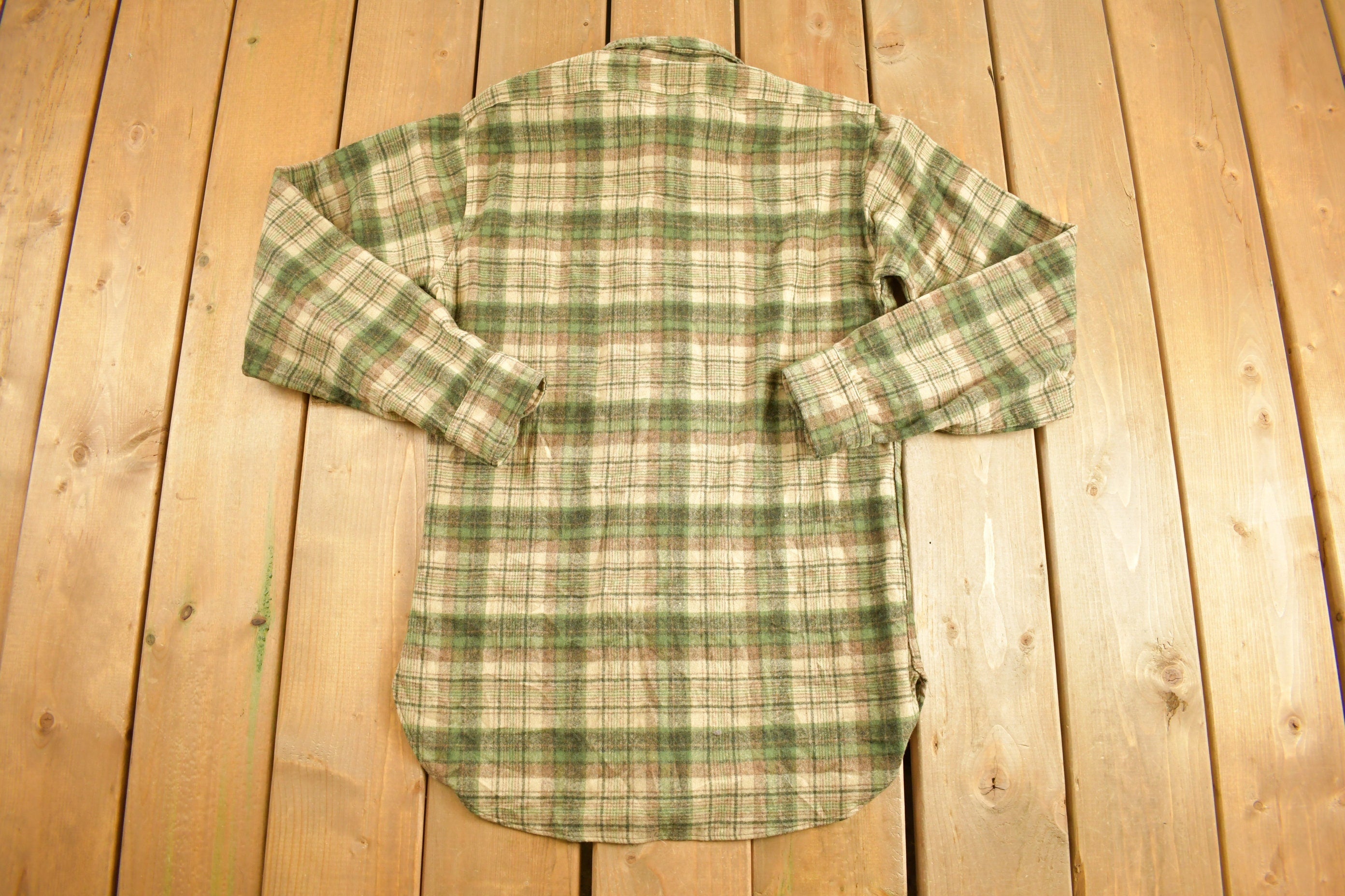 Vintage 1990s Pendleton Plaid Button Up Shirt Size L