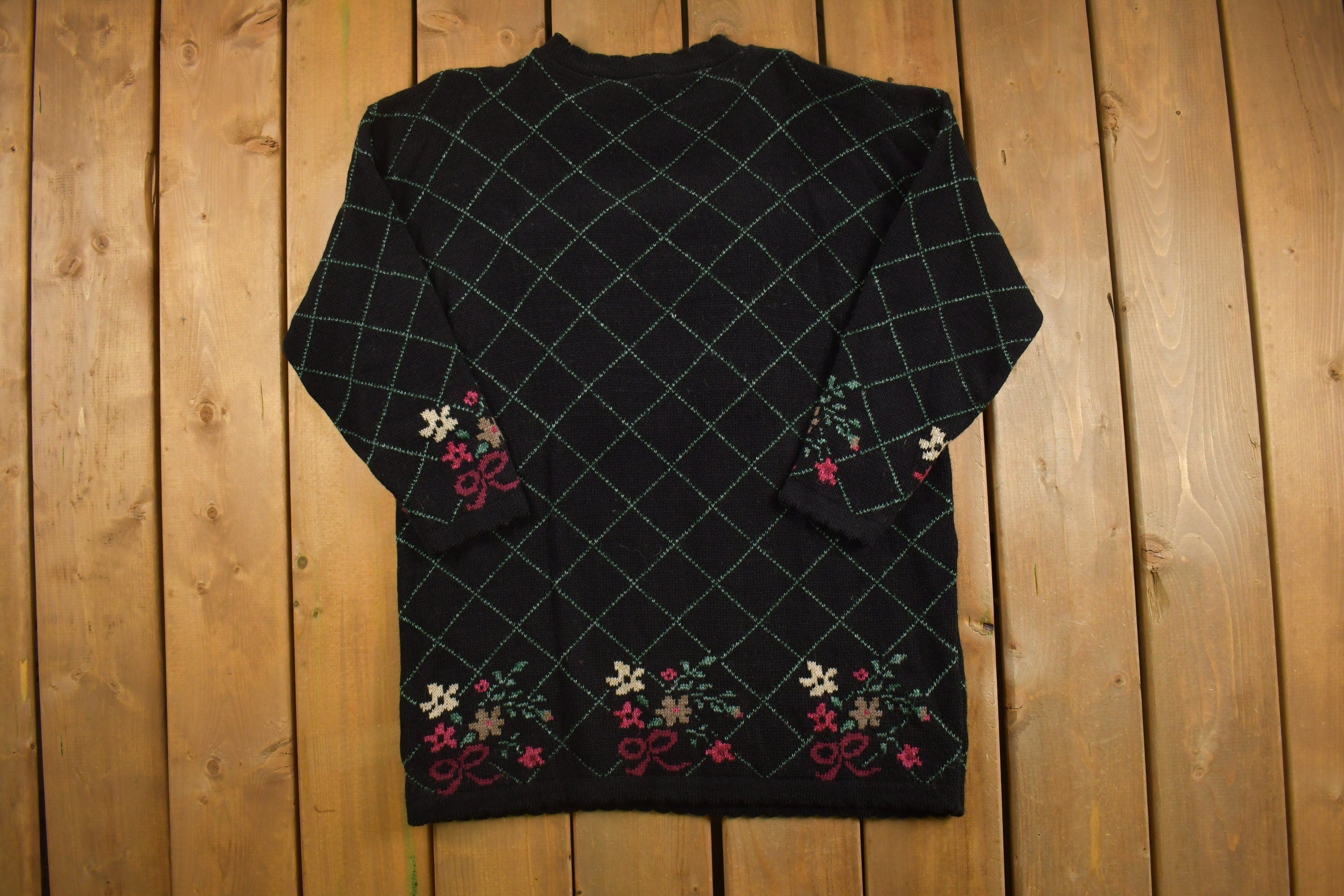 Vintage 1990s Basic Editions Knitted Crewneck Sweater