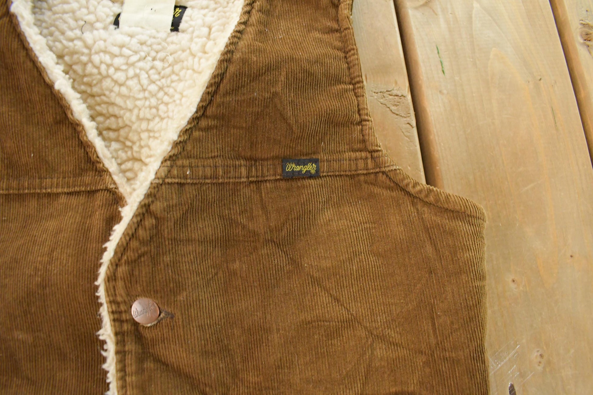 Vintage 1970s Wrangler Sherpa Lined Corduroy Vest Men's Small