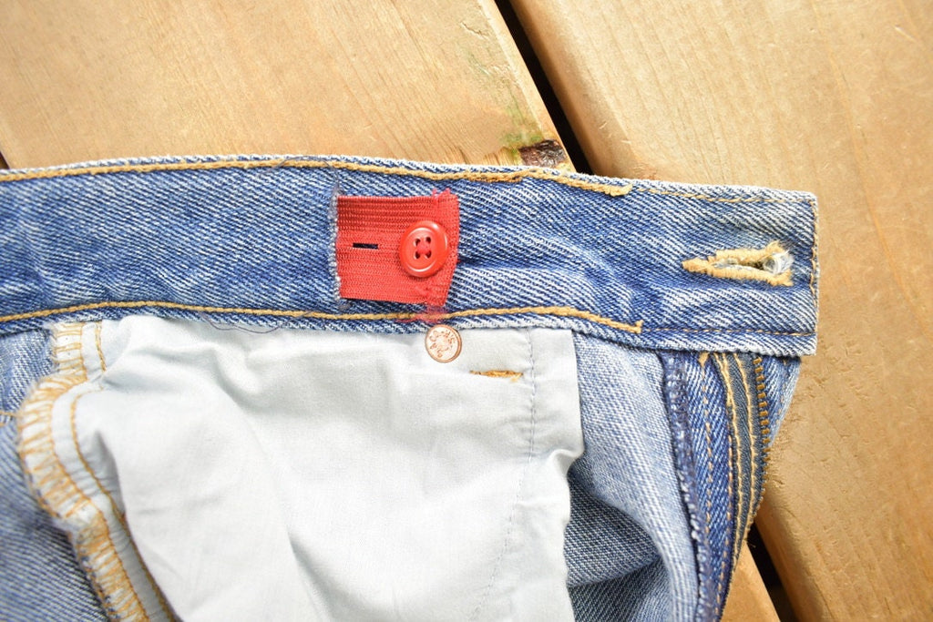 Vintage 1990s Youth Size Levi's Jeans Size 29 x 26
